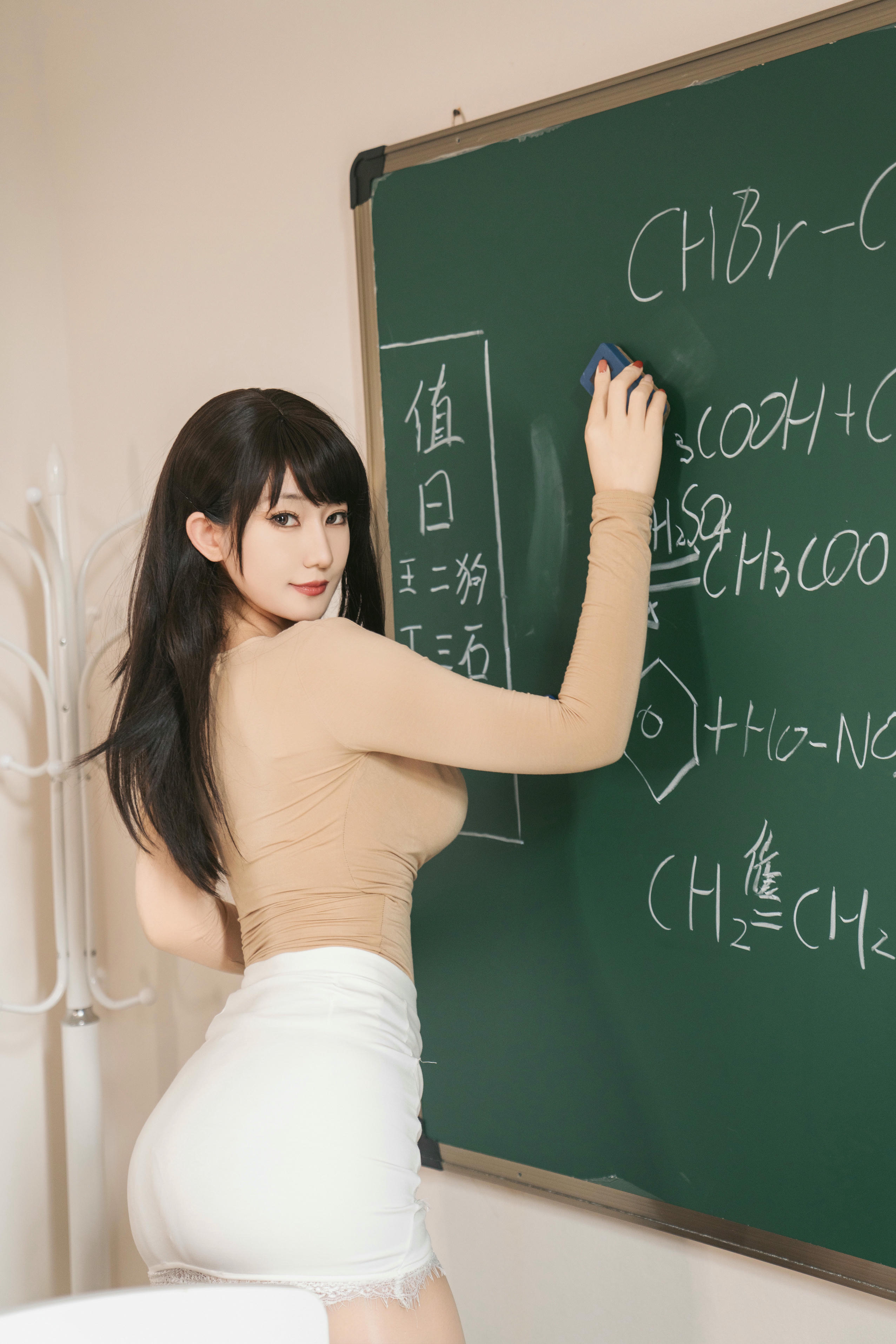 Natsuko夏夏子 NO.057 &星澜是澜澜叫澜妹呀 补习老师的惩罚 [126P-1V+1.18GB]_第2集