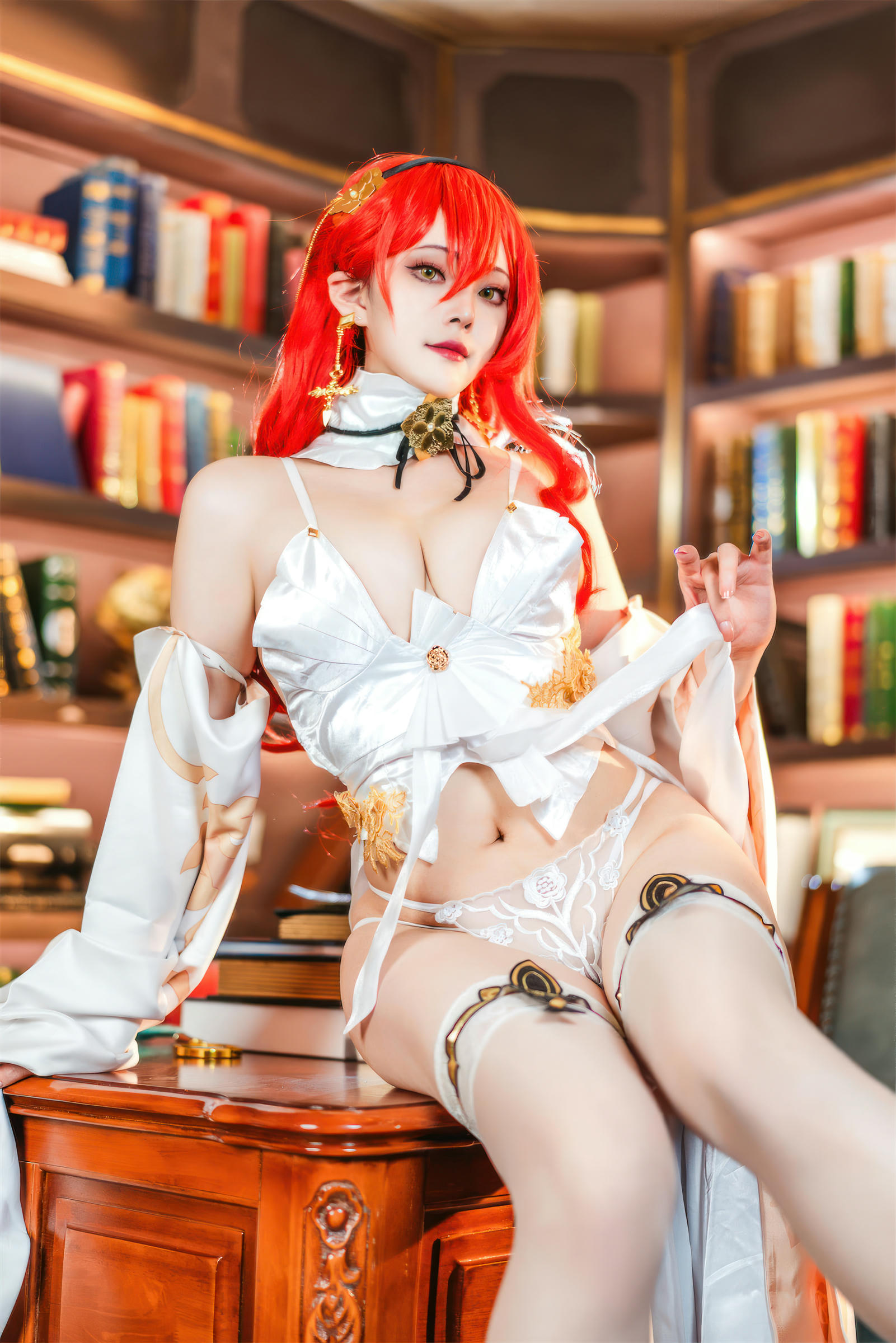 Natsuko夏夏子 NO.062 崩坏：星穹铁道 姬子礼服[77P 426M]_第1集