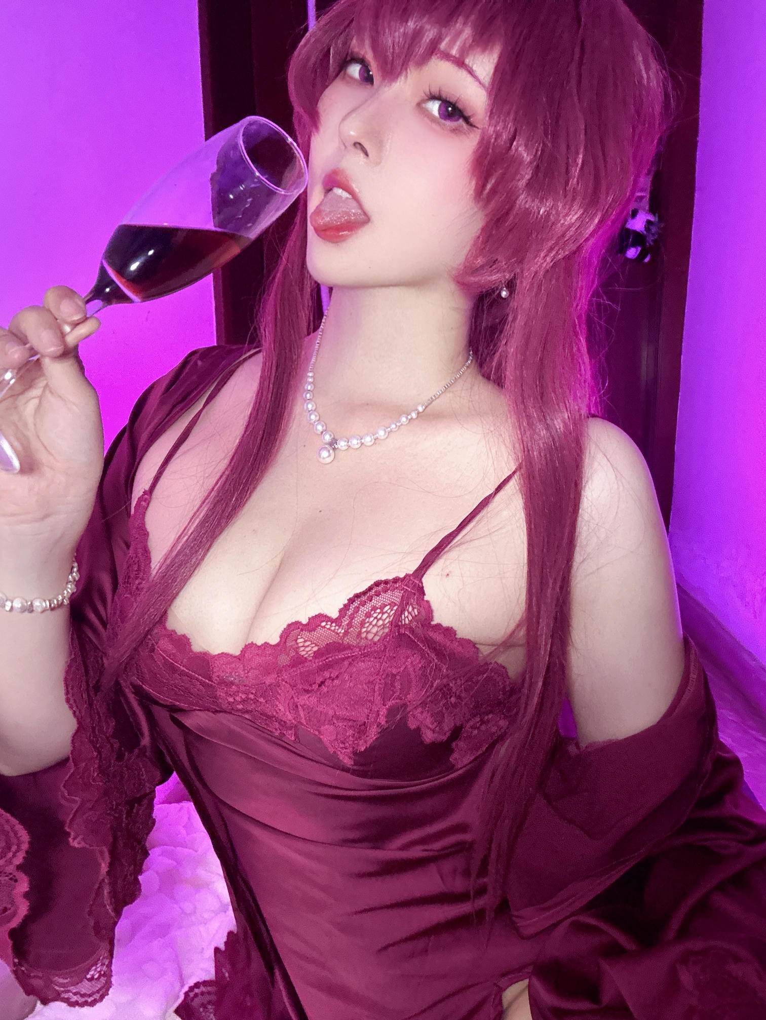 Natsuko夏夏子 NO.065 崩坏：星穹铁道 卡芙卡睡衣[34P6V 377M]_第1集