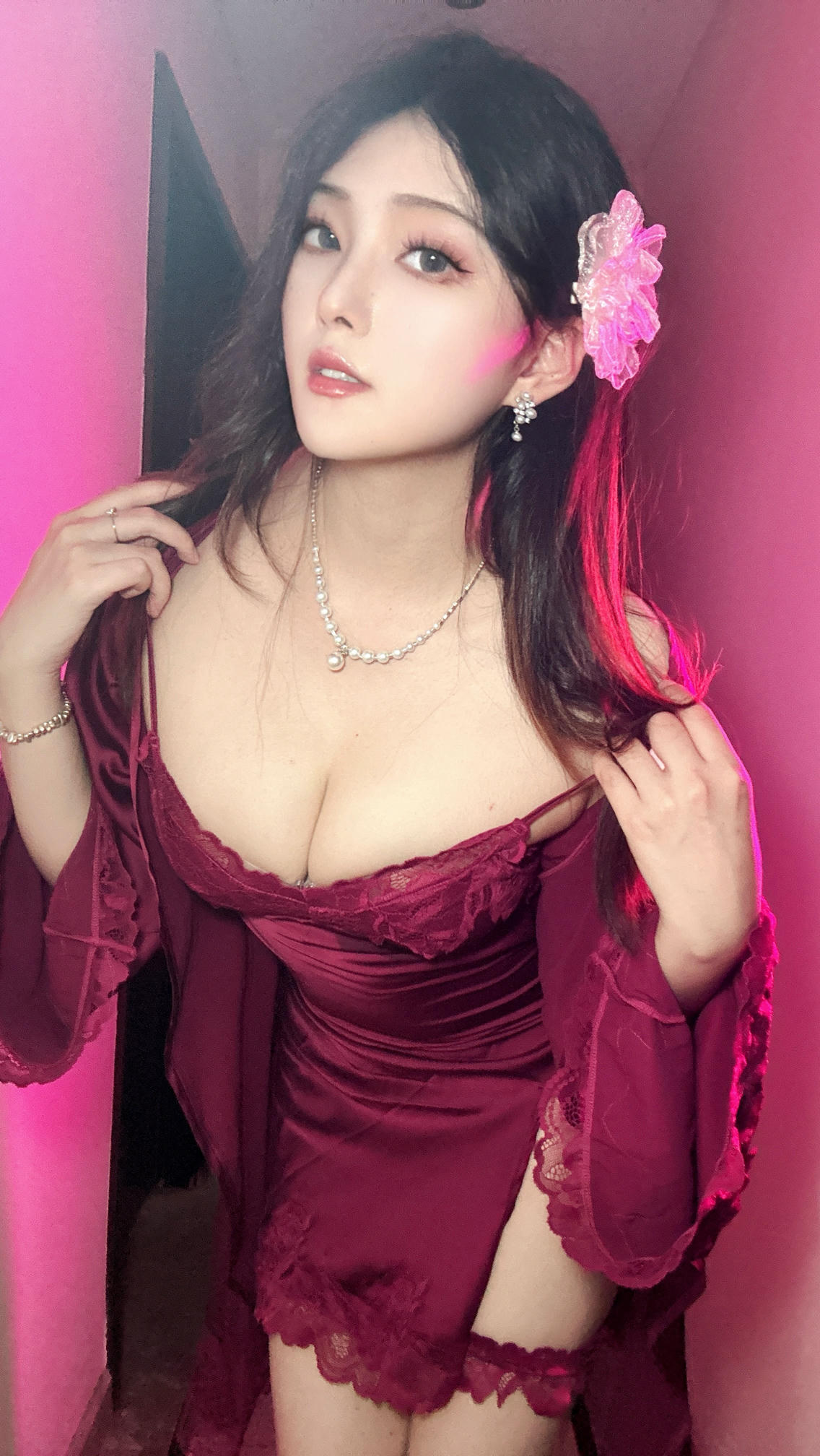 Natsuko夏夏子 NO.068 紫罗兰[43P5V 410M]_第1集