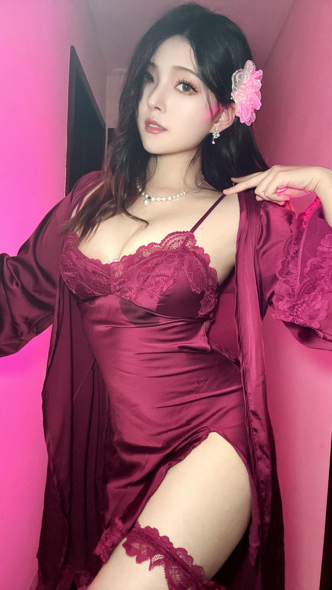 Natsuko夏夏子 NO.068 紫罗兰[43P5V 410M]_第1集