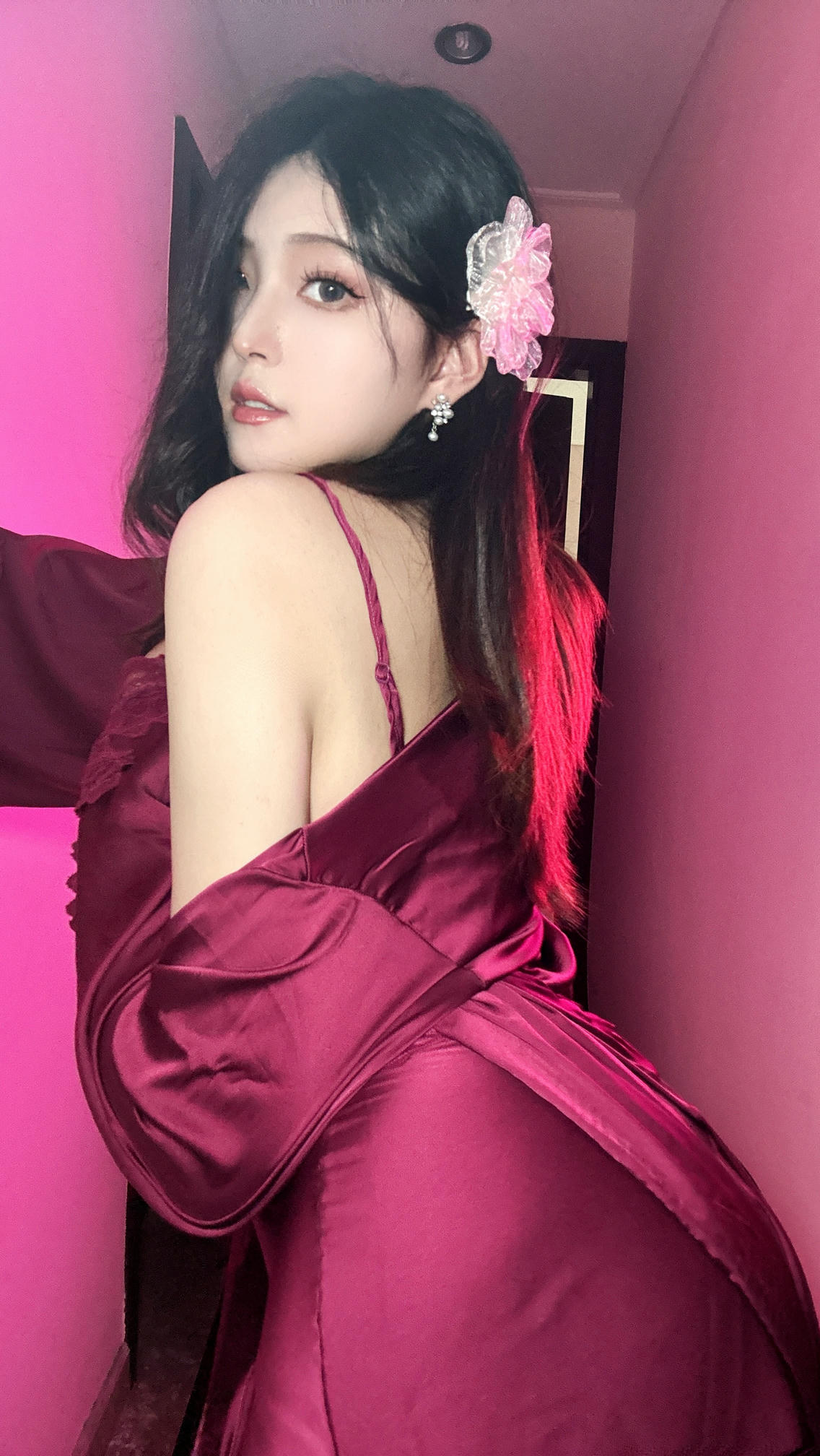 Natsuko夏夏子 NO.068 紫罗兰[43P5V 410M]_第1集