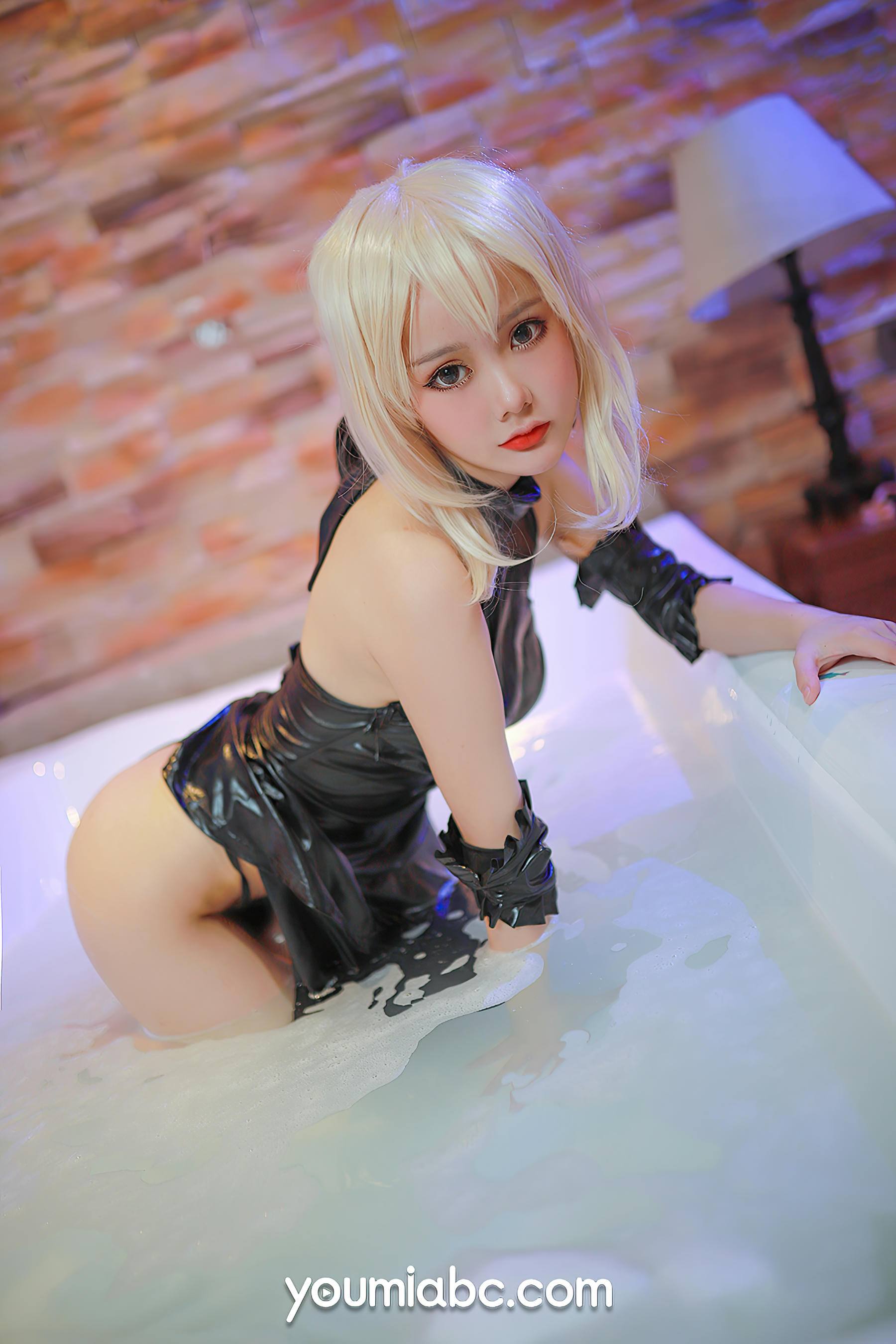 [YouMi尤蜜]2021.09.02 湿身黑呆 您的蛋蛋[40P／845MB]_第2集