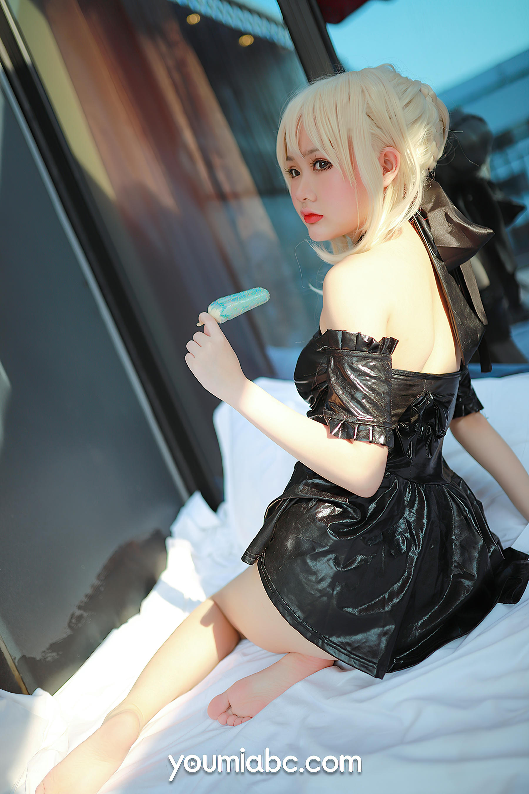 [YouMi尤蜜]2021.09.02 湿身黑呆 您的蛋蛋[40P／845MB]_第1集