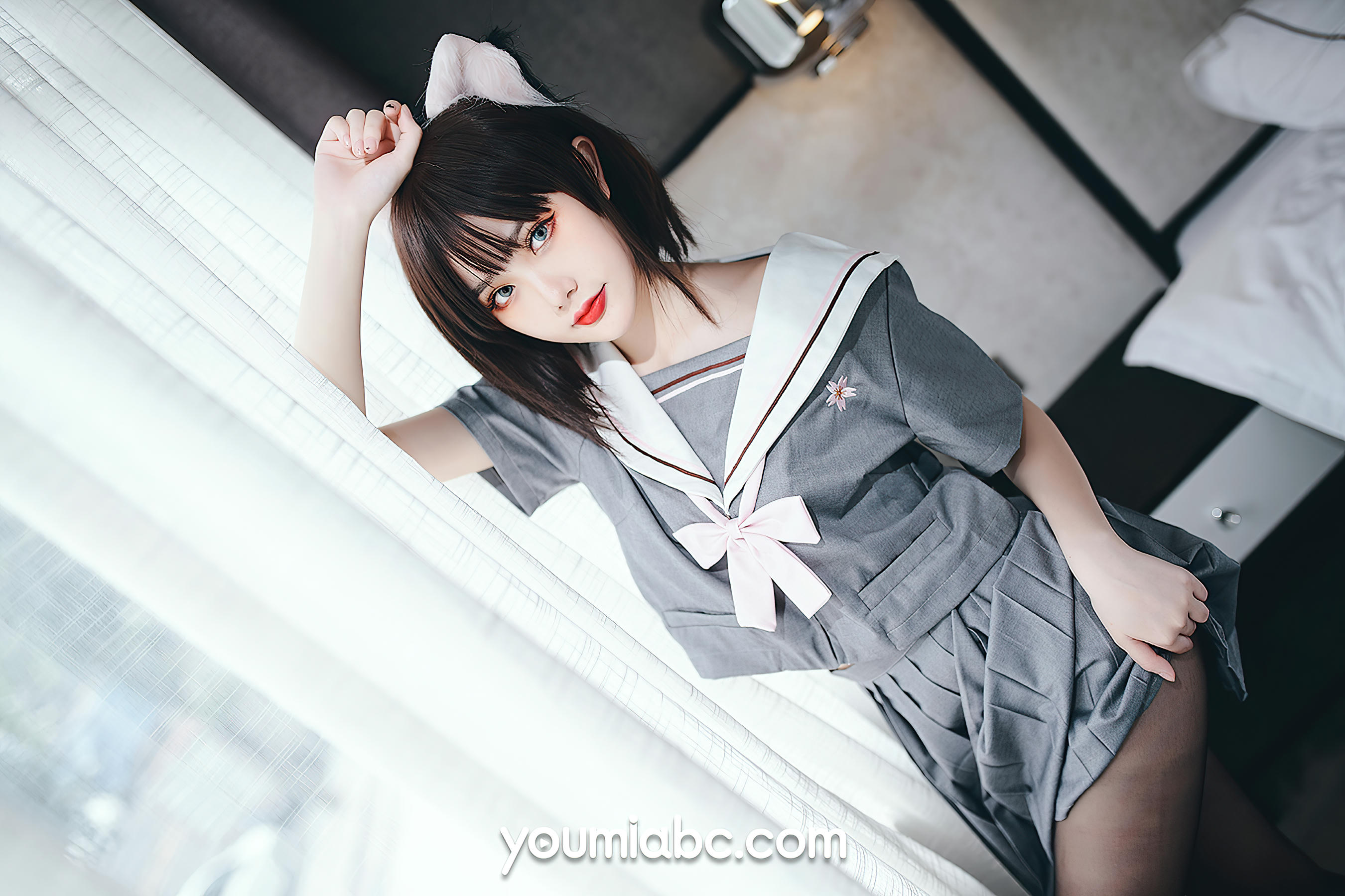 您的蛋蛋 NO.017 [YouMi尤蜜] 2020.11.10 制服猫娘[44P-845MB]_第1集