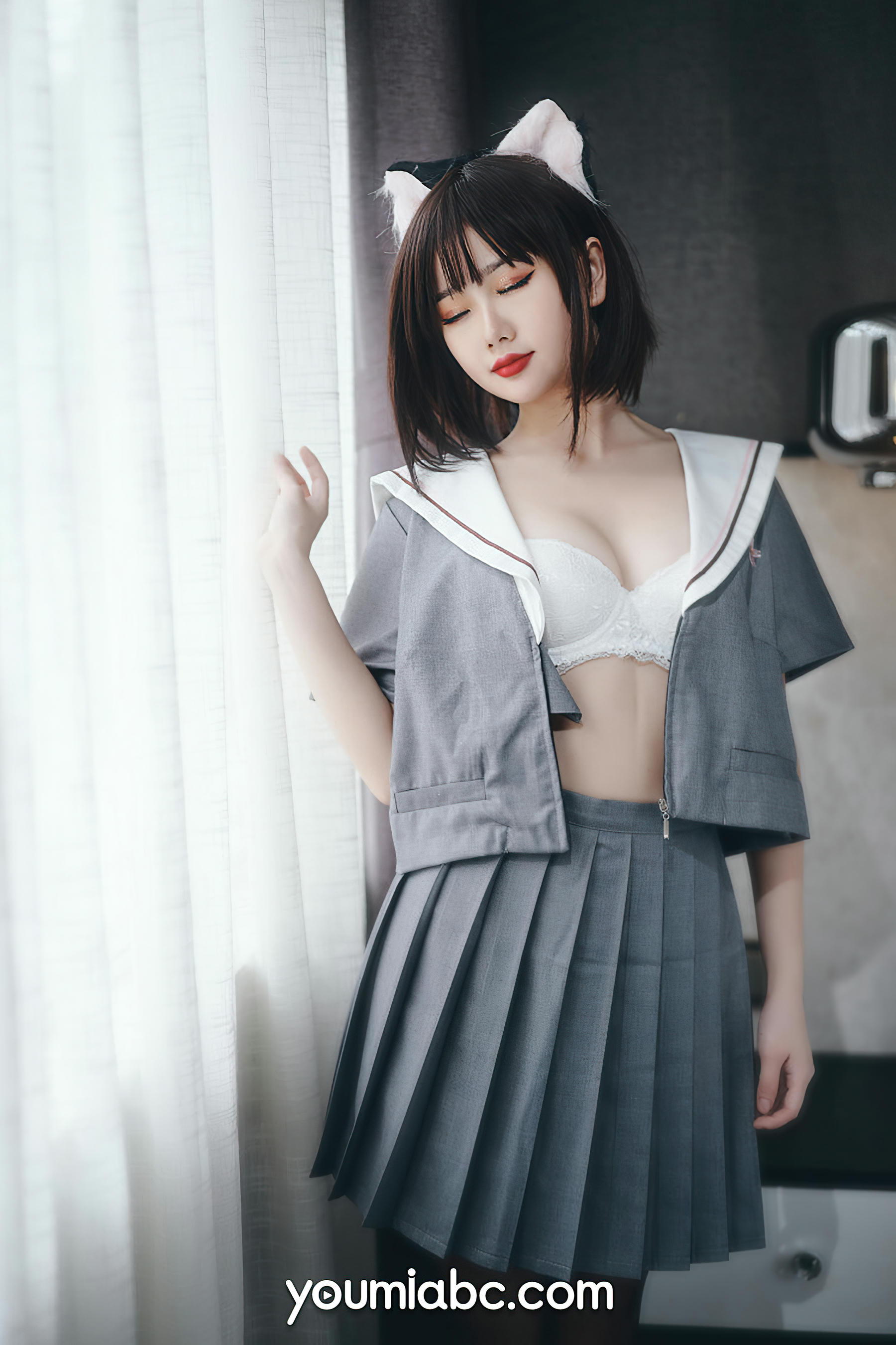 您的蛋蛋 NO.017 [YouMi尤蜜] 2020.11.10 制服猫娘[44P-845MB]_第1集