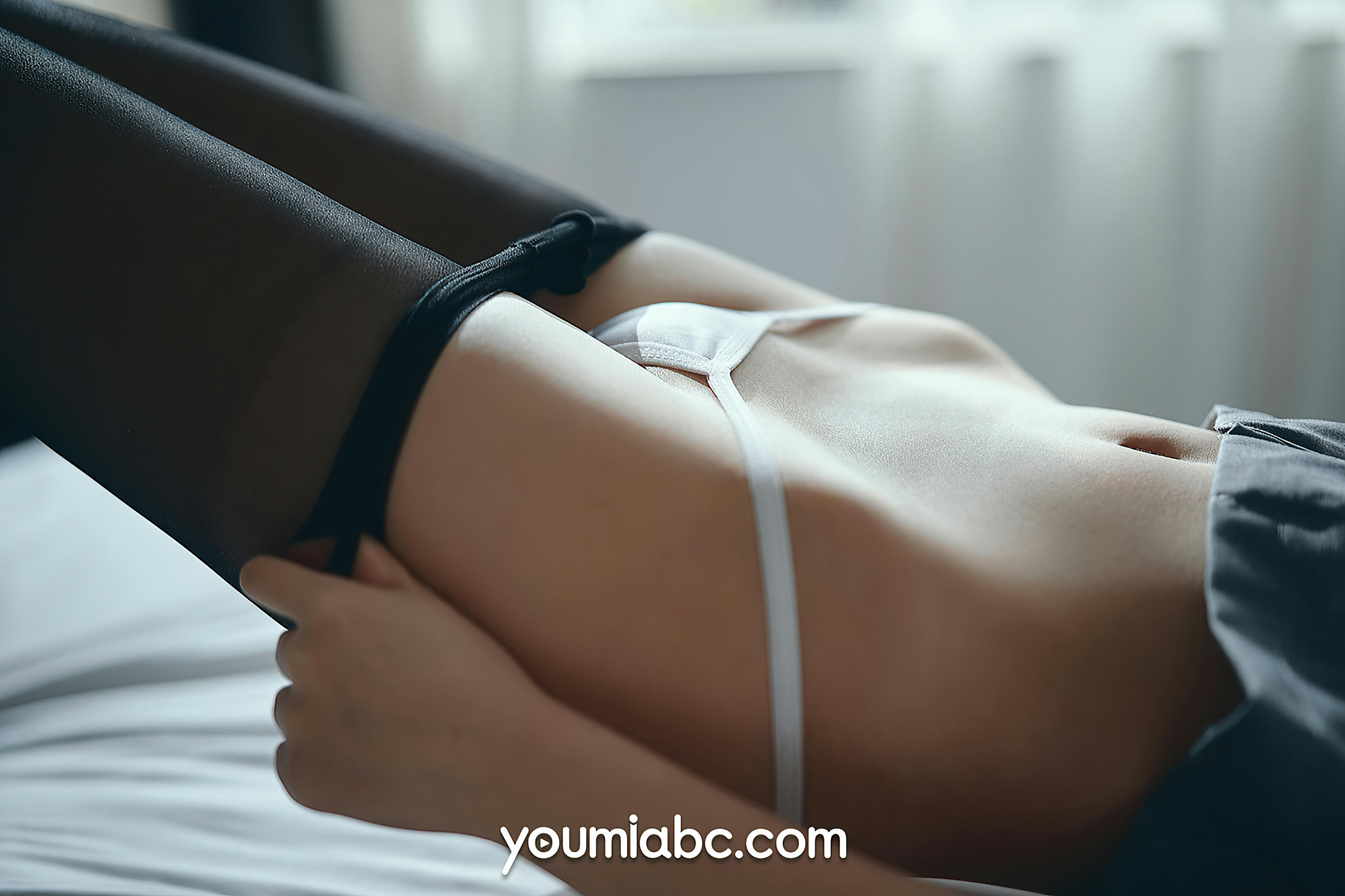 您的蛋蛋 NO.017 [YouMi尤蜜] 2020.11.10 制服猫娘[44P-845MB]_第2集