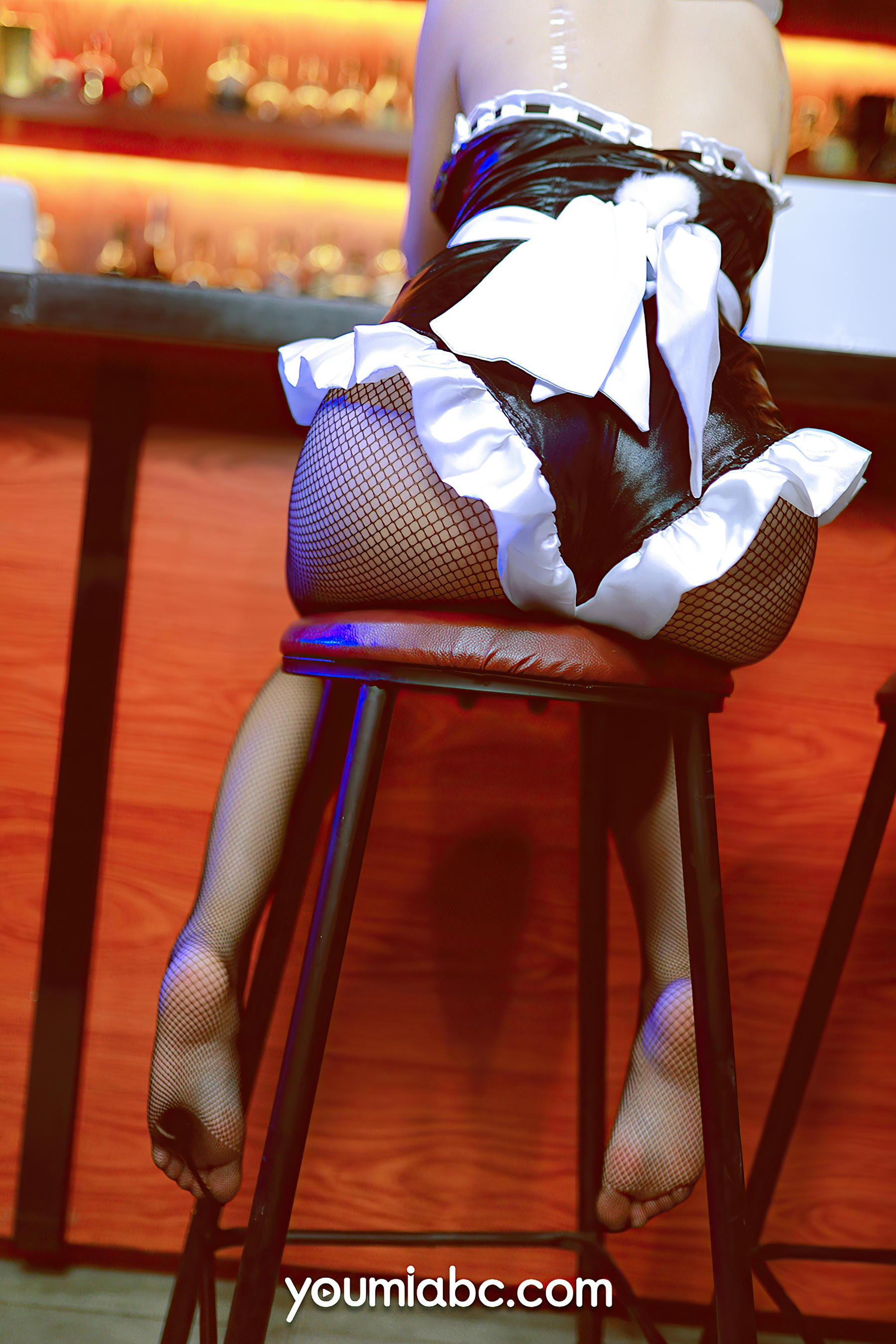 [YouMi尤蜜]2021.09.02 蕾姆兔女郎的小酒馆 您的蛋蛋[41P／890MB]_第1集