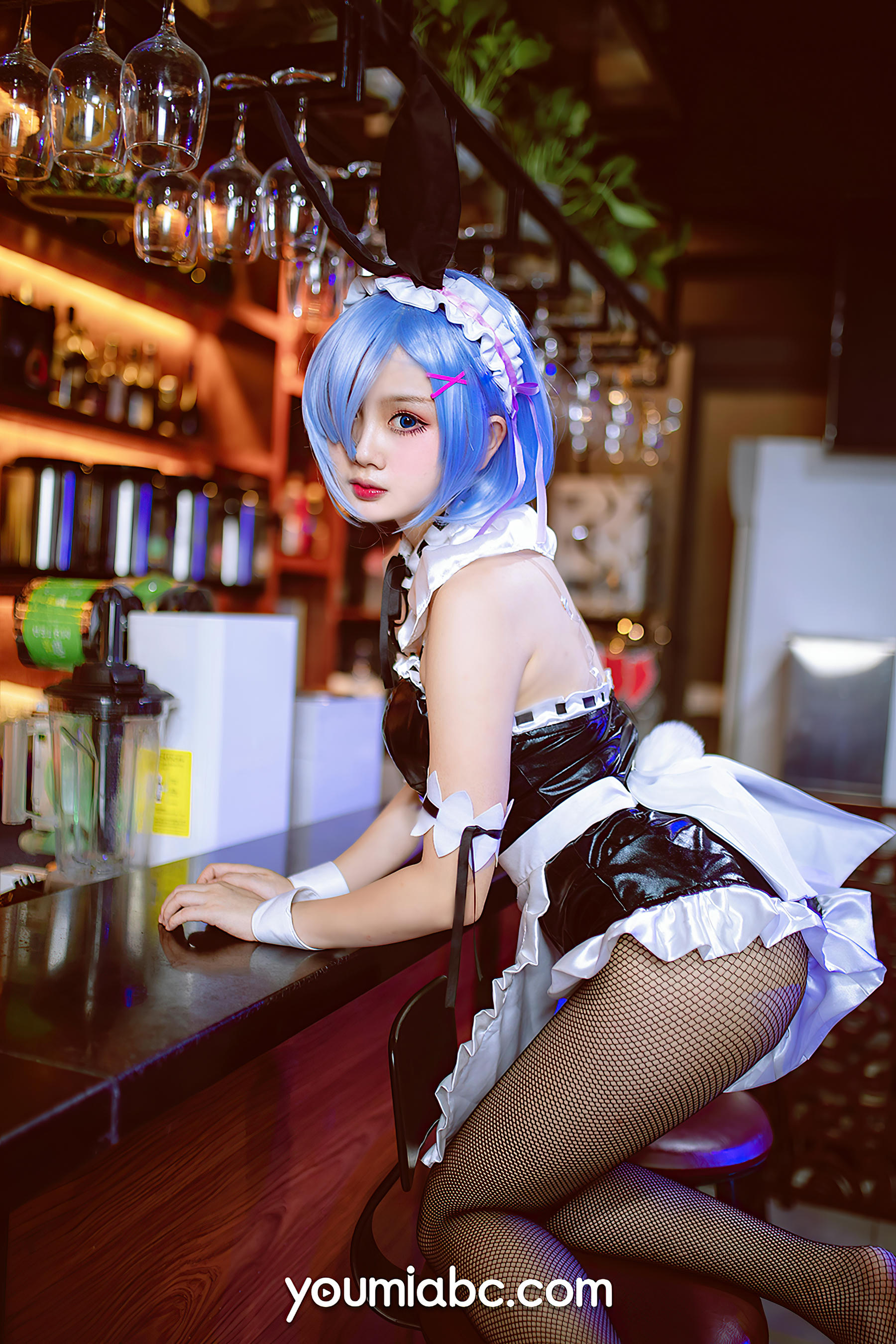 [YouMi尤蜜]2021.09.02 蕾姆兔女郎的小酒馆 您的蛋蛋[41P／890MB]_第1集