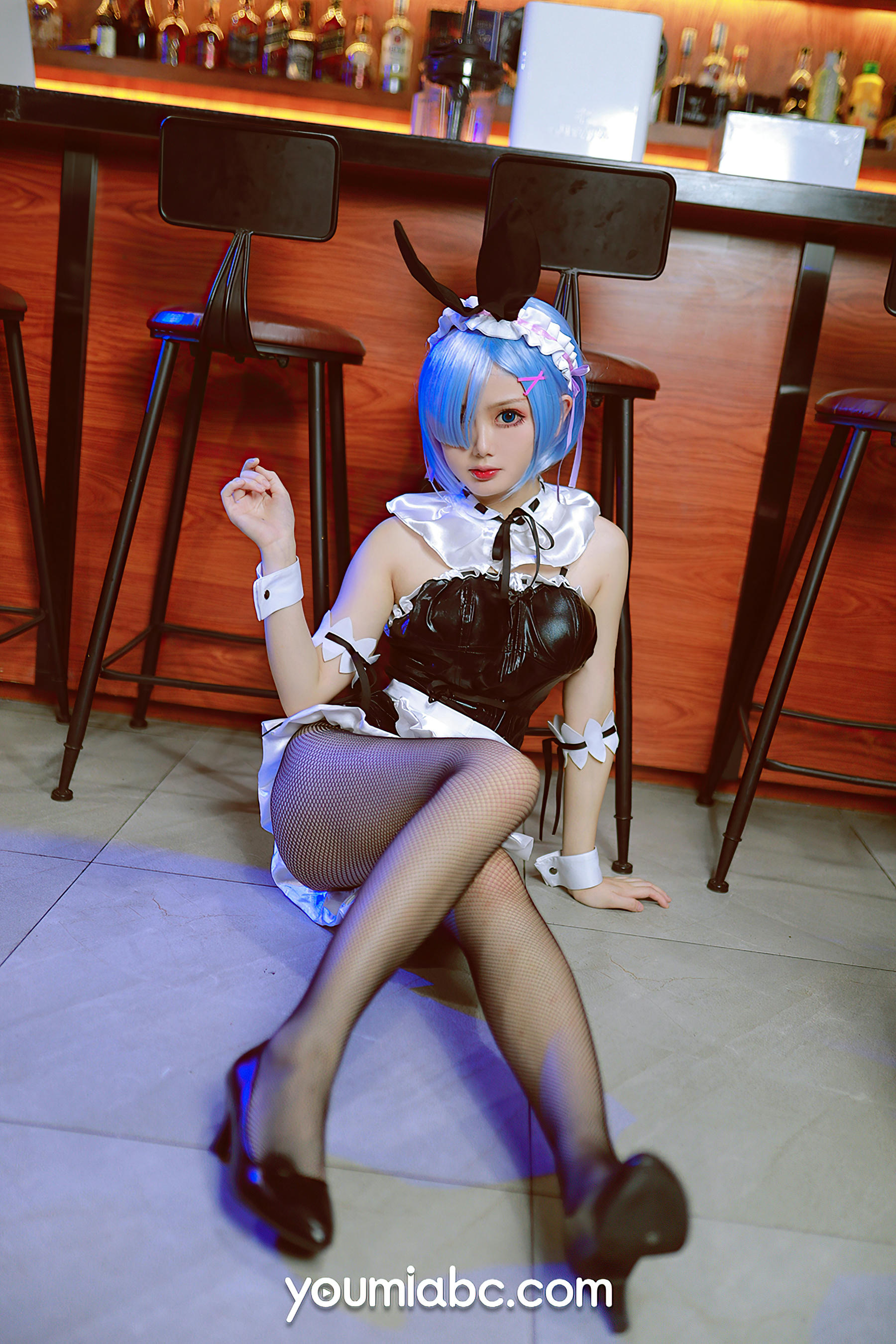 [YouMi尤蜜]2021.09.02 蕾姆兔女郎的小酒馆 您的蛋蛋[41P／890MB]_第1集