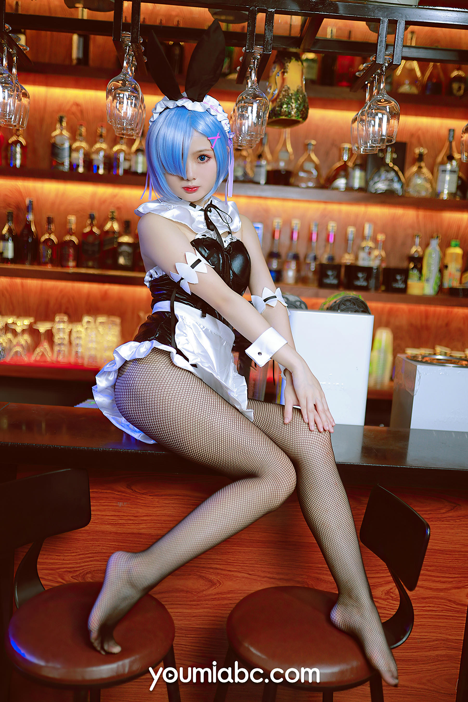 [YouMi尤蜜]2021.09.02 蕾姆兔女郎的小酒馆 您的蛋蛋[41P／890MB]_第2集