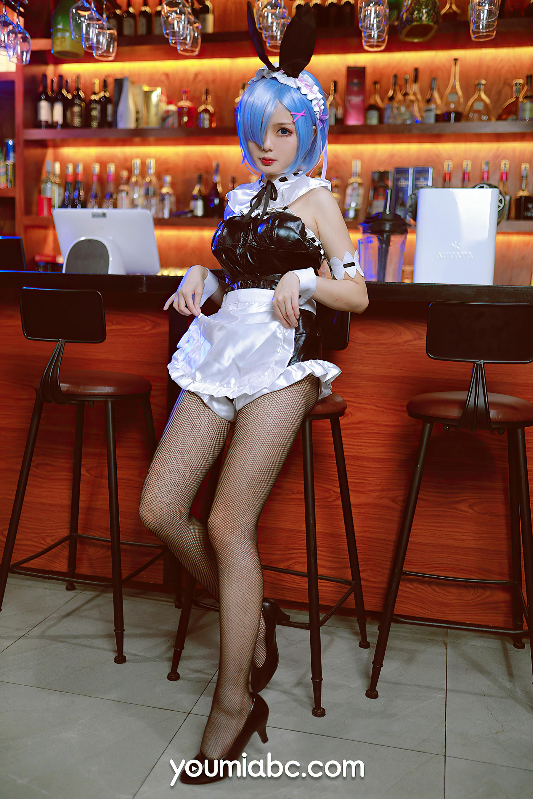 [YouMi尤蜜]2021.09.02 蕾姆兔女郎的小酒馆 您的蛋蛋[41P／890MB]_第2集