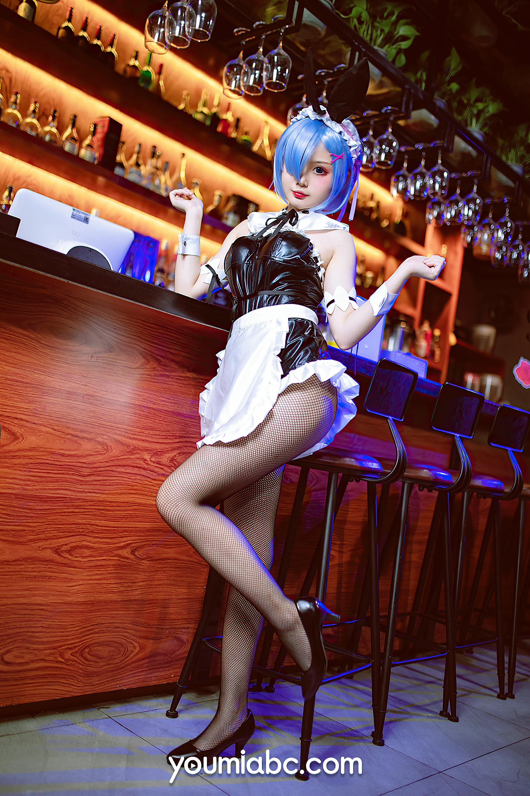 [YouMi尤蜜]2021.09.02 蕾姆兔女郎的小酒馆 您的蛋蛋[41P／890MB]_第1集