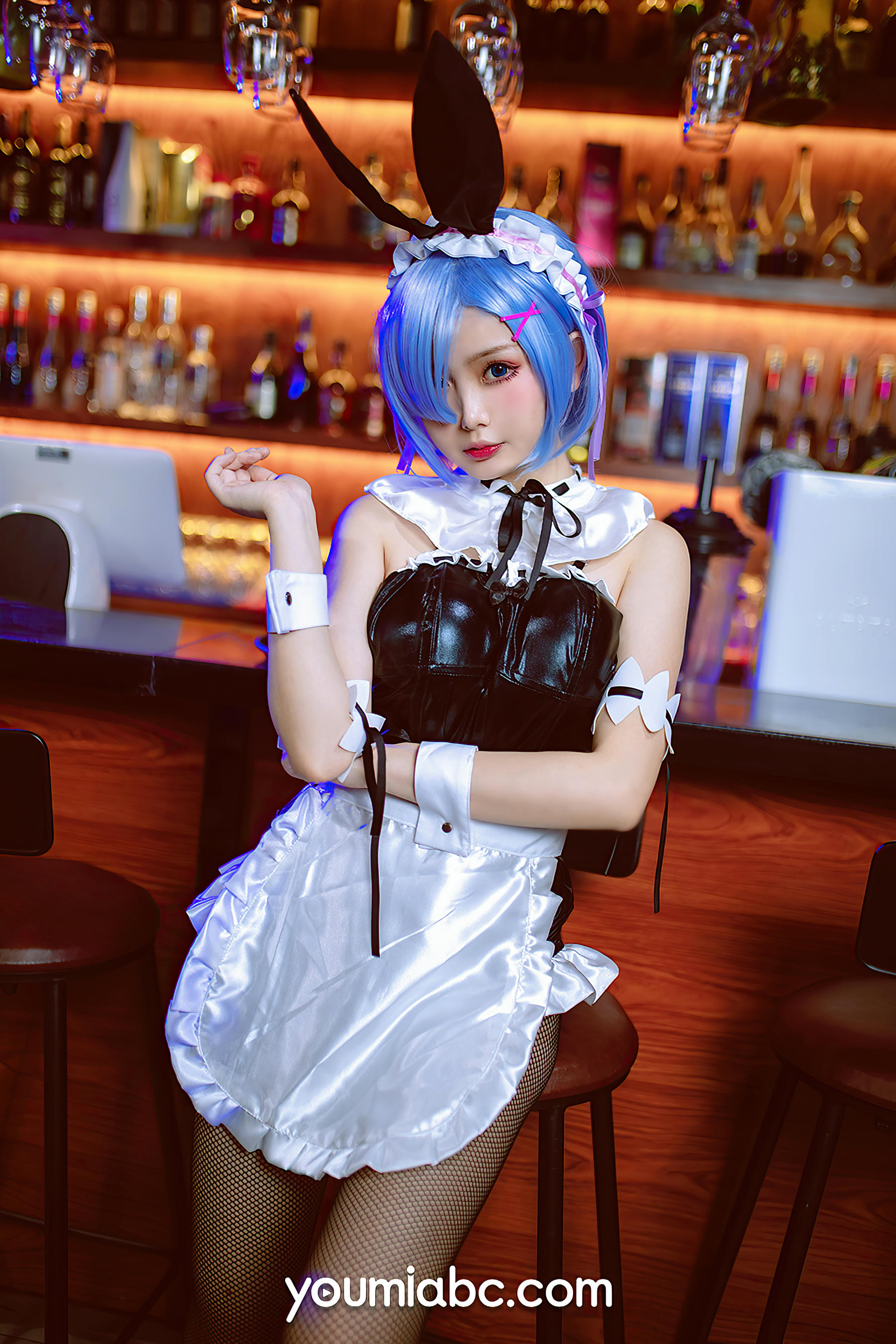 [YouMi尤蜜]2021.09.02 蕾姆兔女郎的小酒馆 您的蛋蛋[41P／890MB]_第1集