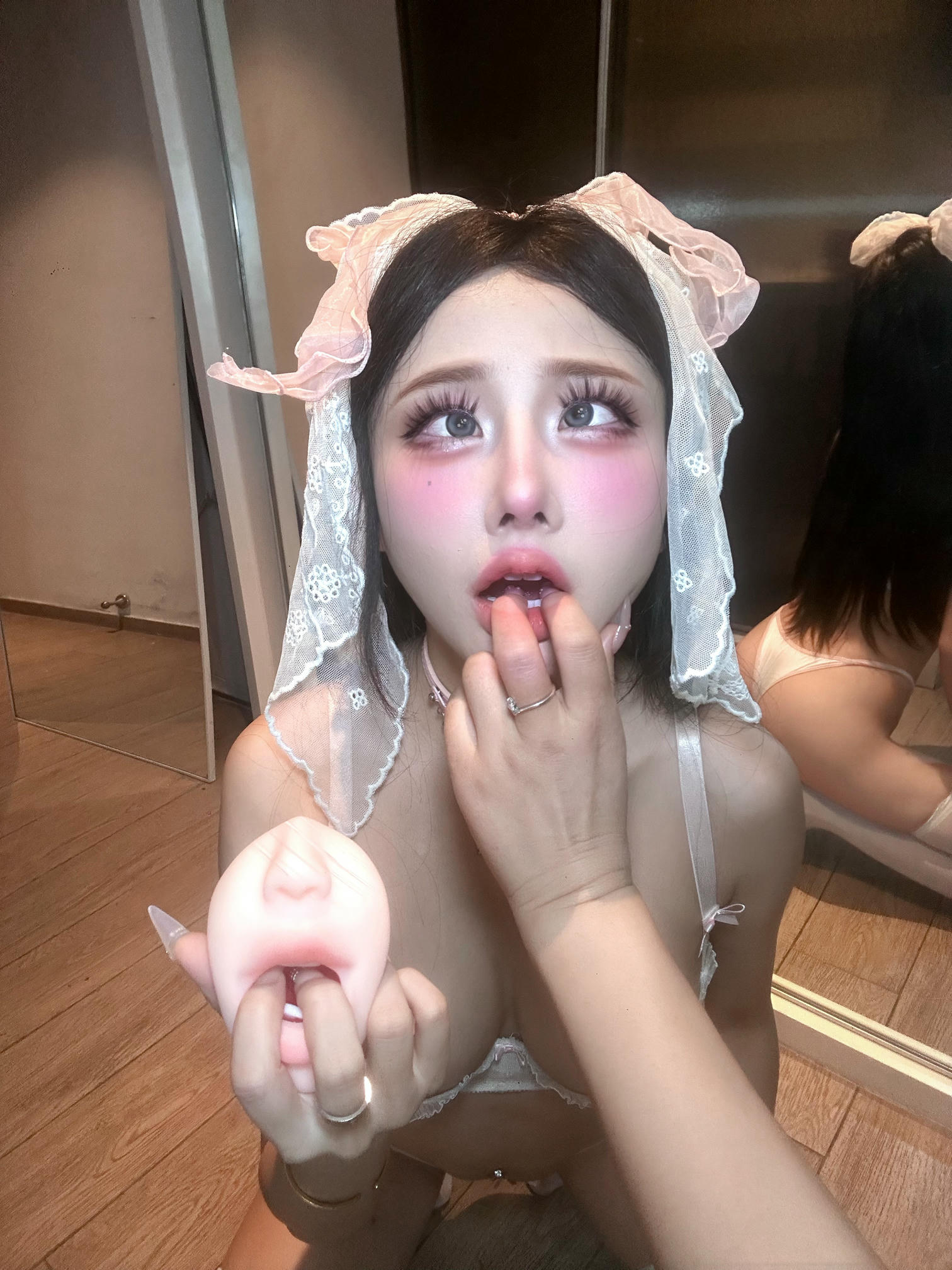 您的蛋蛋 NO.049 唇膜[37P1V-216MB]_第1集