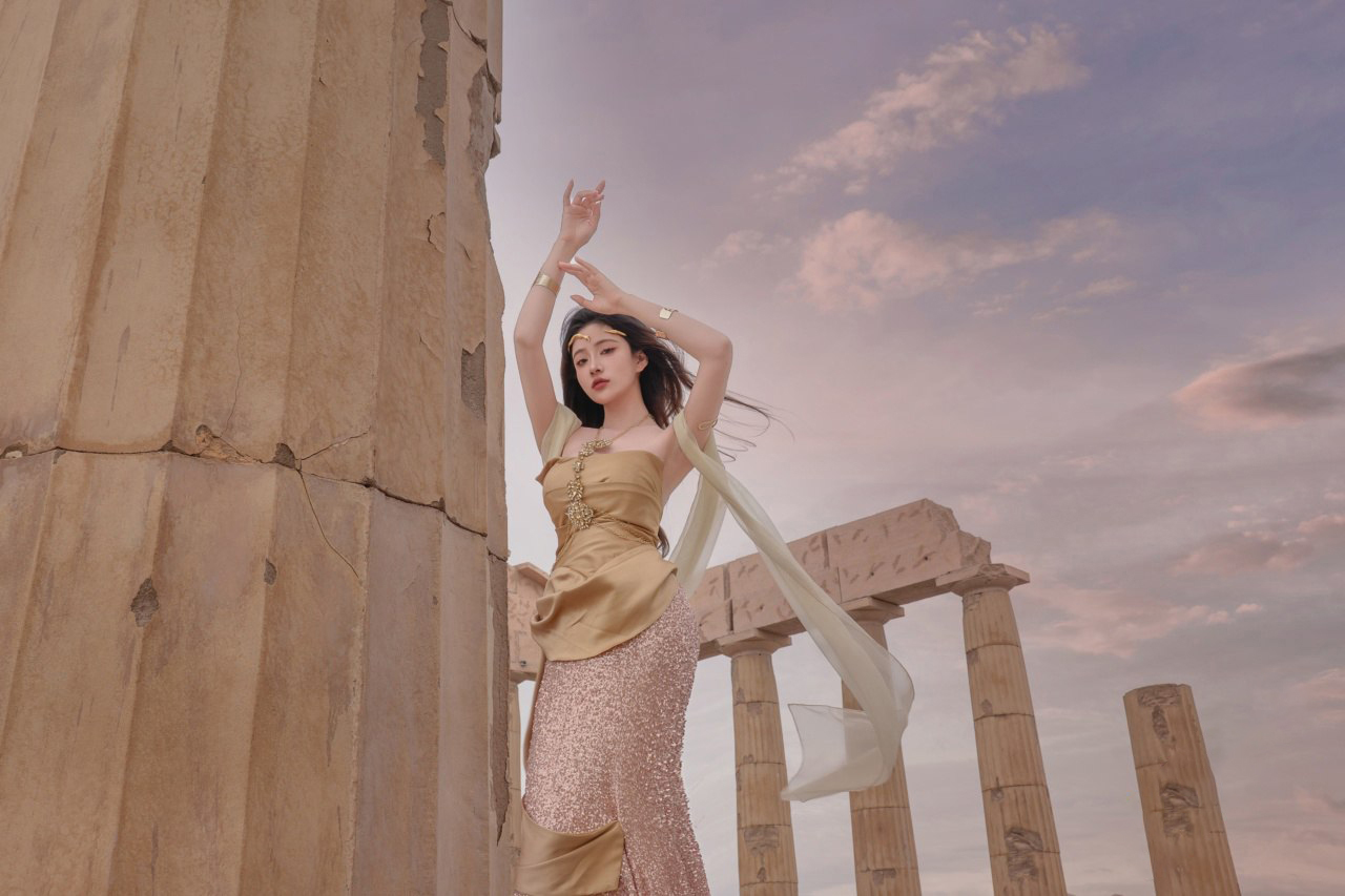 年年 NO.105 圣墟[60P-20MB]_第1集