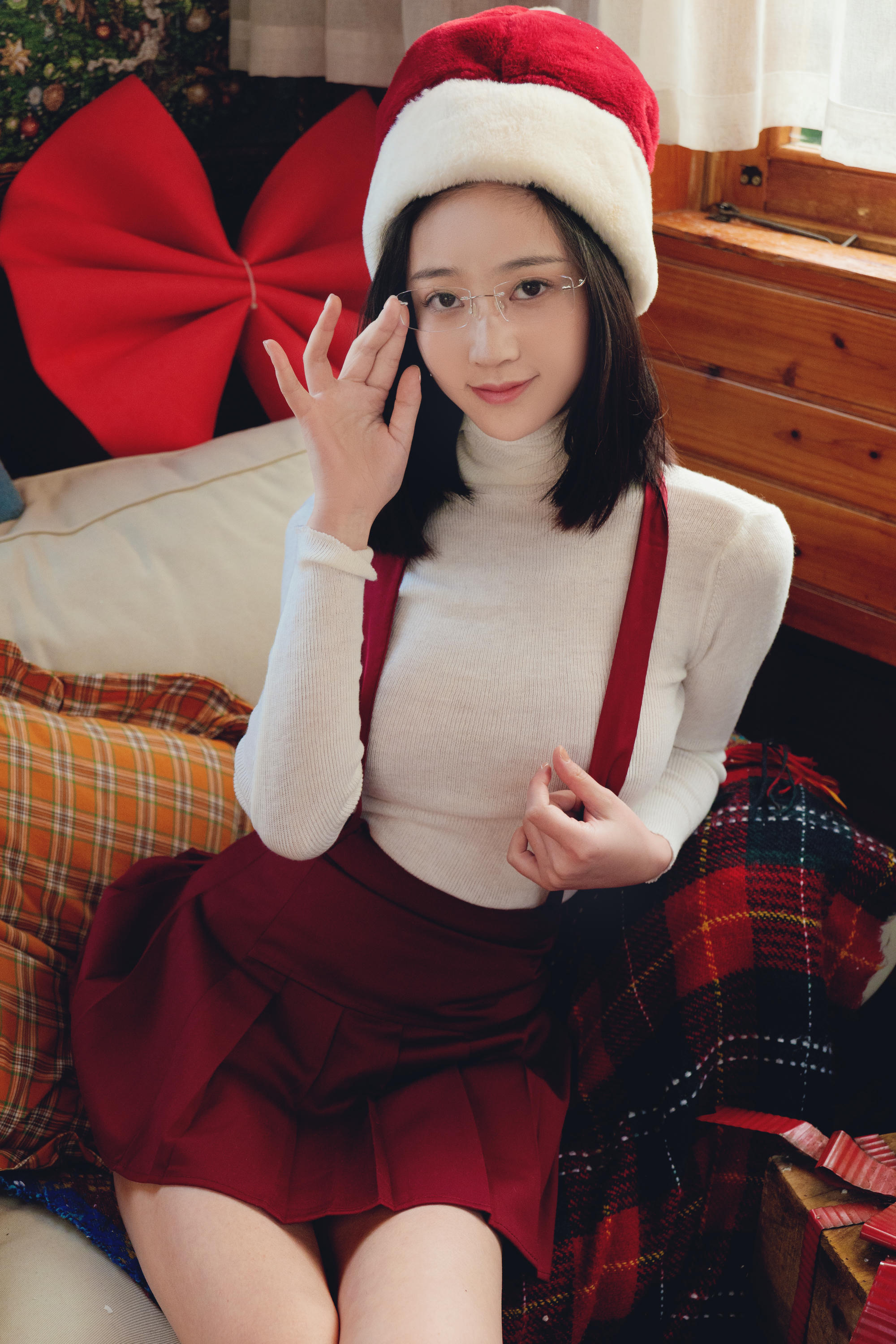 年年 NO.011 年年 小红帽 [41P 336MB]-939 年年 小红帽41 40r_第2集