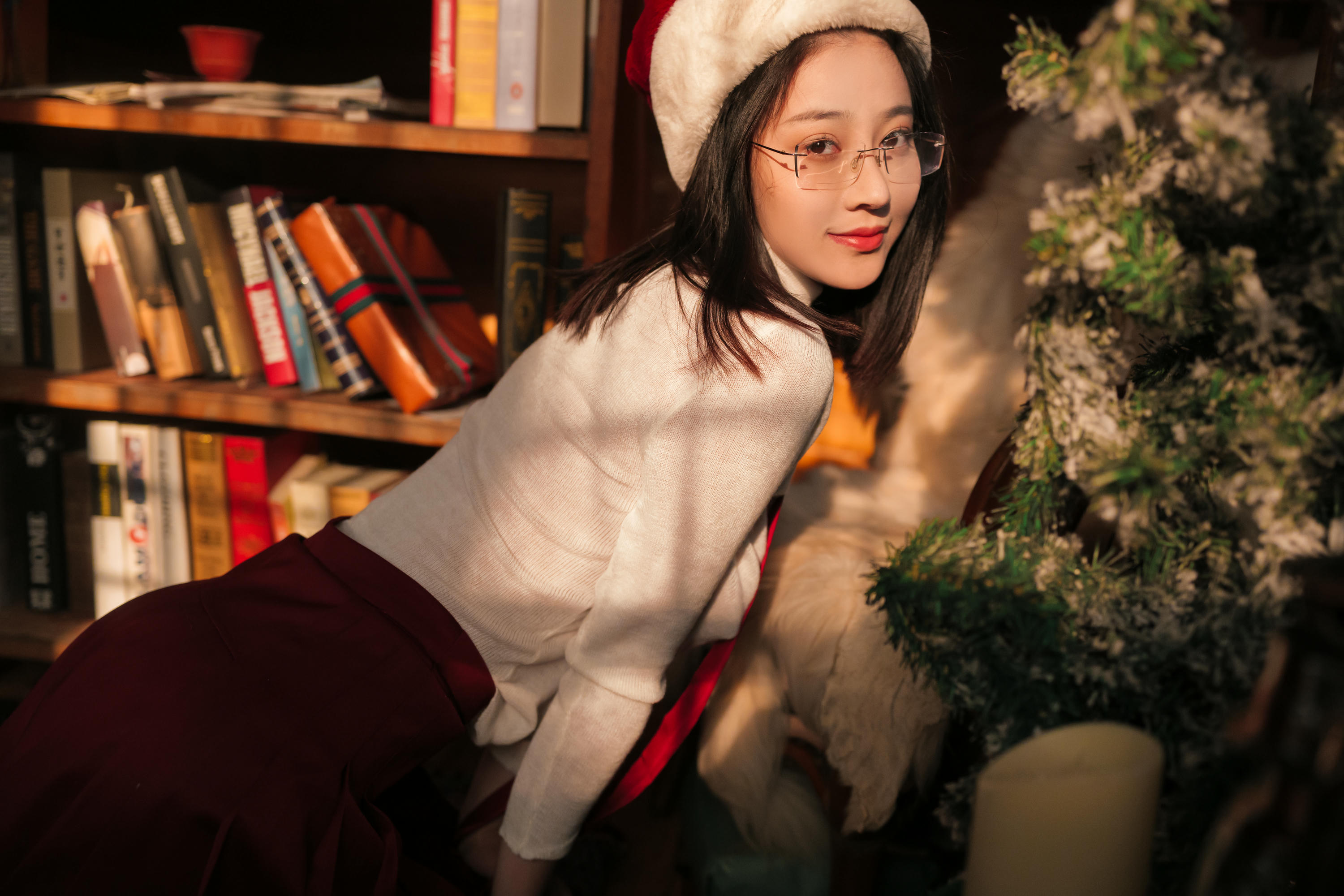 年年 NO.011 年年 小红帽 [41P 336MB]-939 年年 小红帽41 40r_第2集