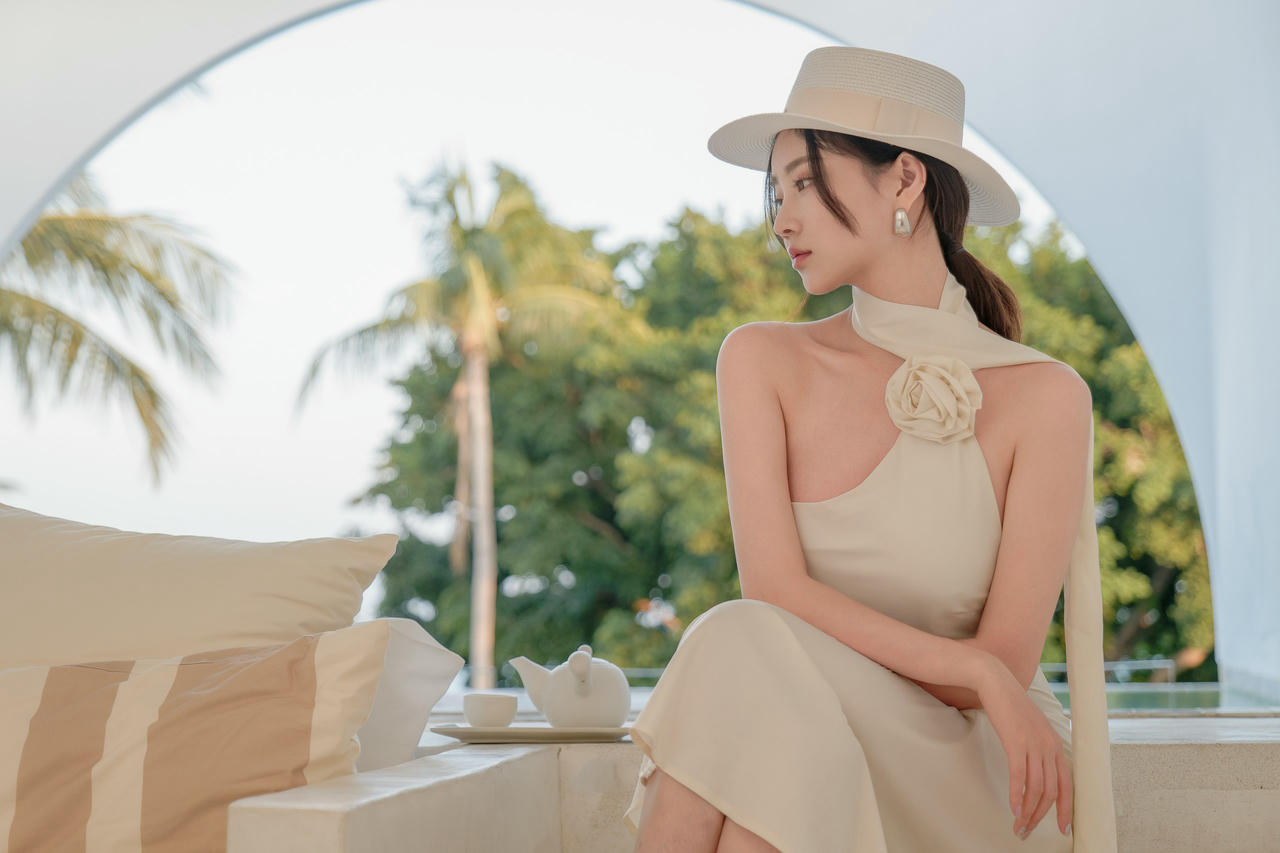 年年 NO.111 情迷法兰西 [80P／123MB]_第1集