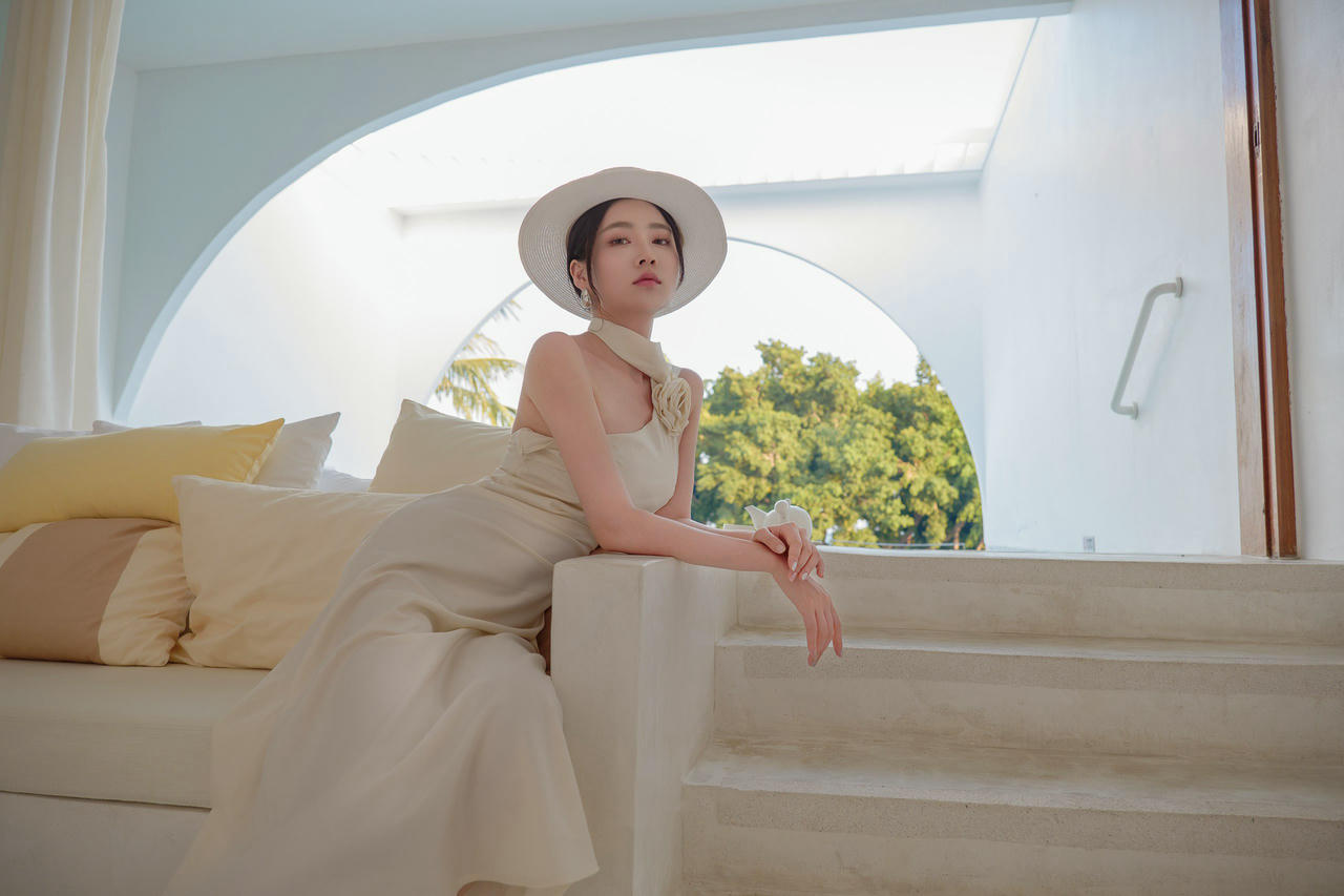 年年 NO.111 情迷法兰西 [80P／123MB]_第1集