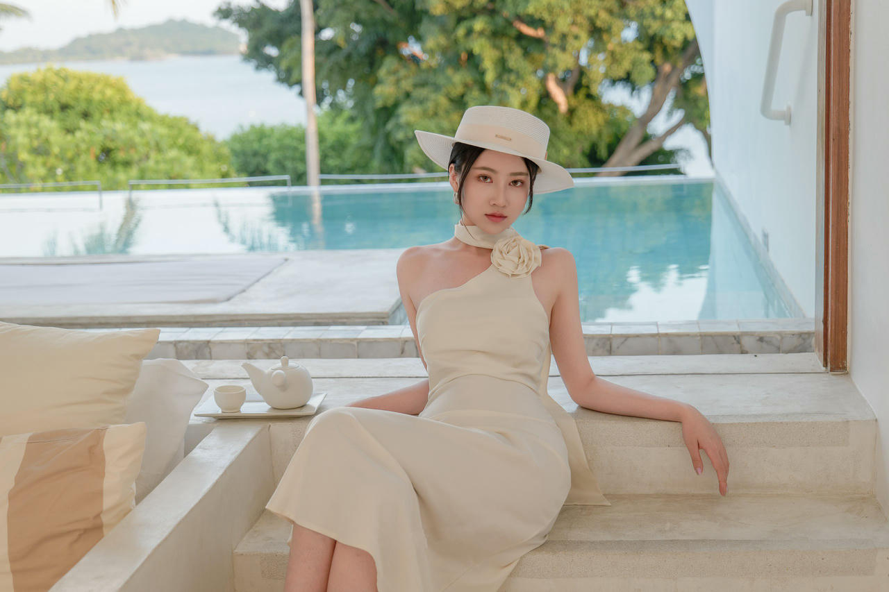 年年 NO.111 情迷法兰西 [80P／123MB]_第1集