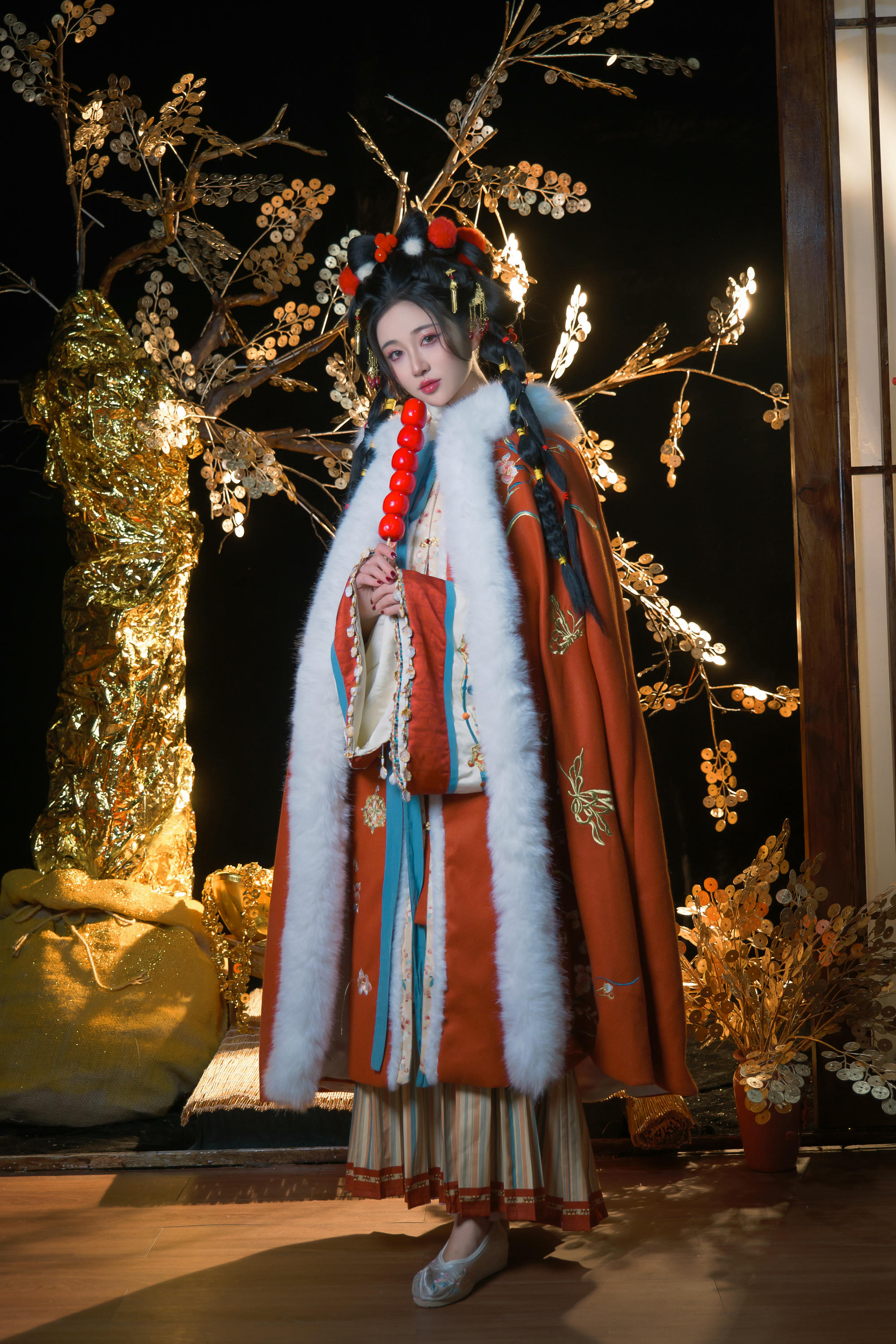 年年 NO.121 25元旦 [84P 651MB]_第1集