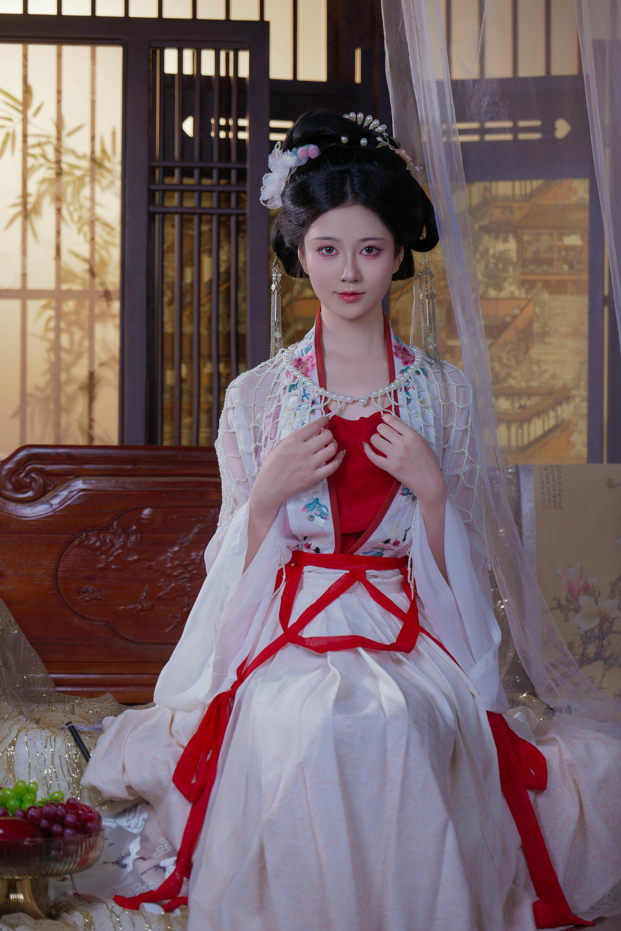 年年 NO.122 广寒宫 [80P 694MB]_第1集