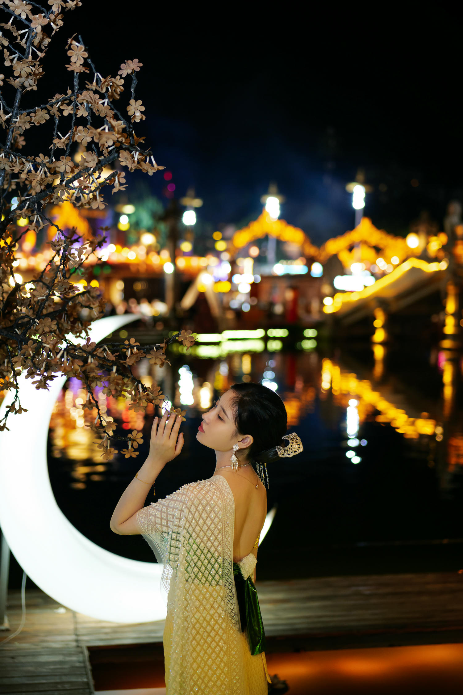 年年 NO.019 玉兔公主 [43P 354MB]_第1集