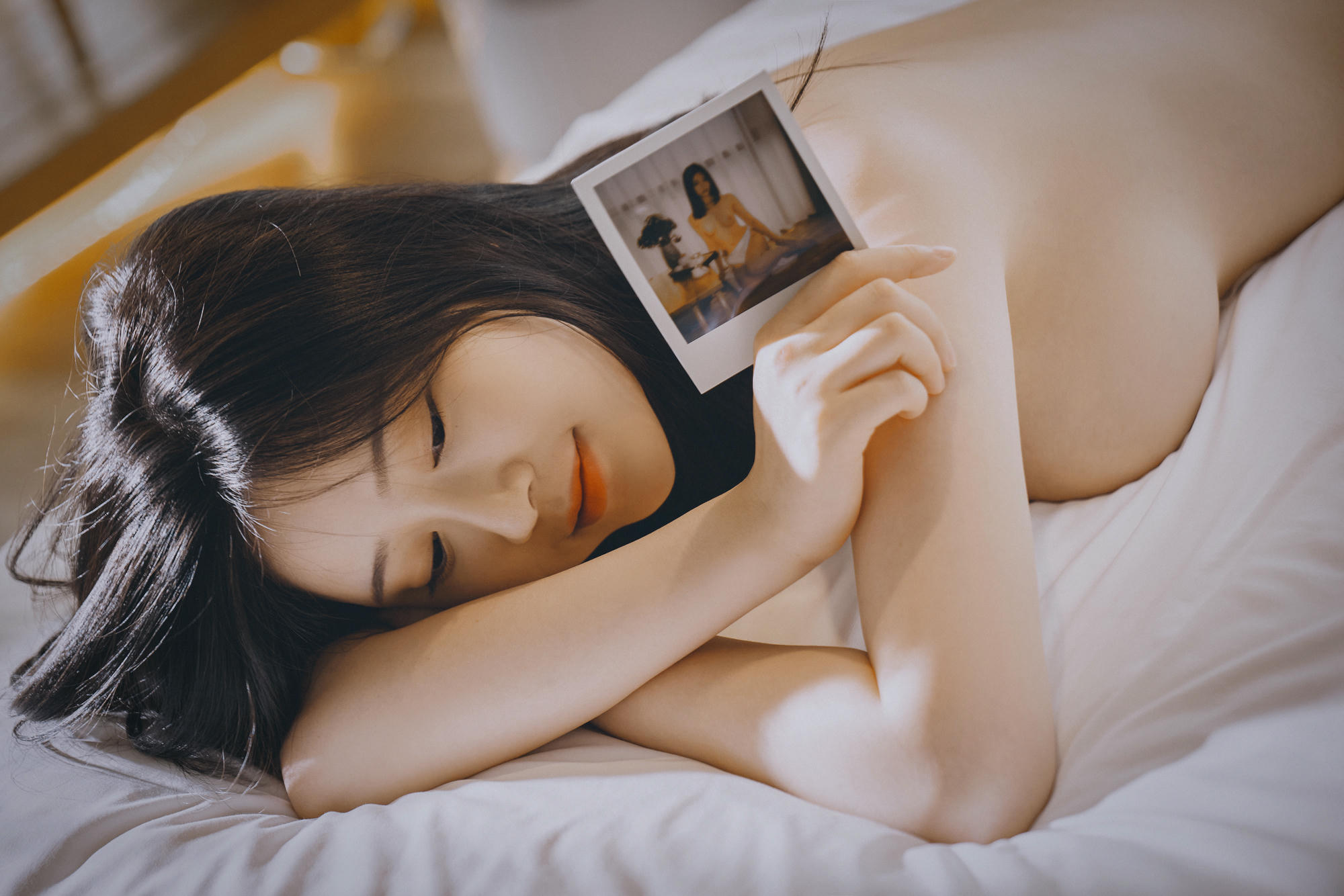 年年 NO.024 宝利来女孩 [44P 292.60 MB]_第1集