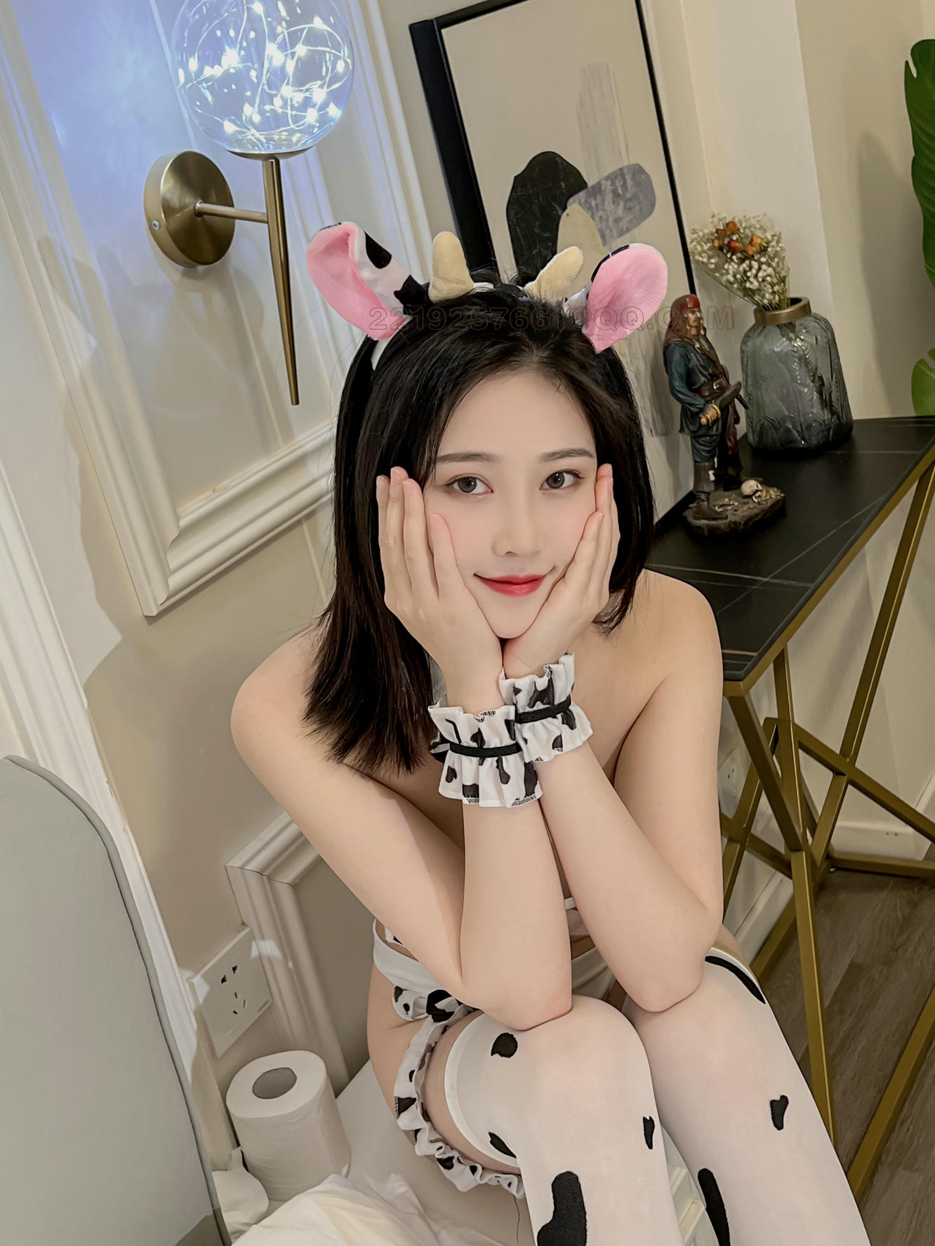 年年 NO.027 奶牛女仆装 [37P 132.00 MB]_第2集