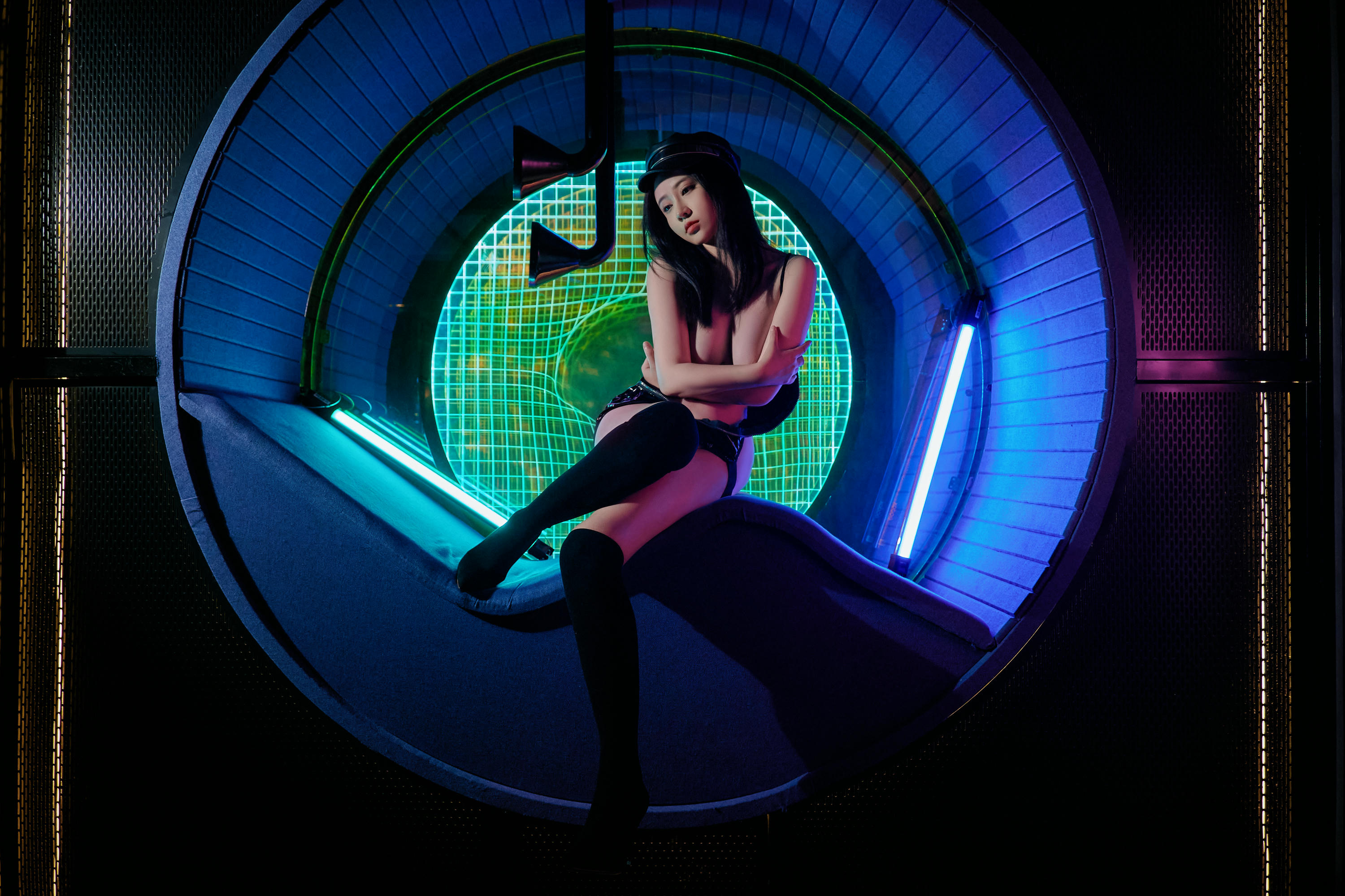 年年 NO.038 涩涩女警 [42P 664.98 MB]_第2集