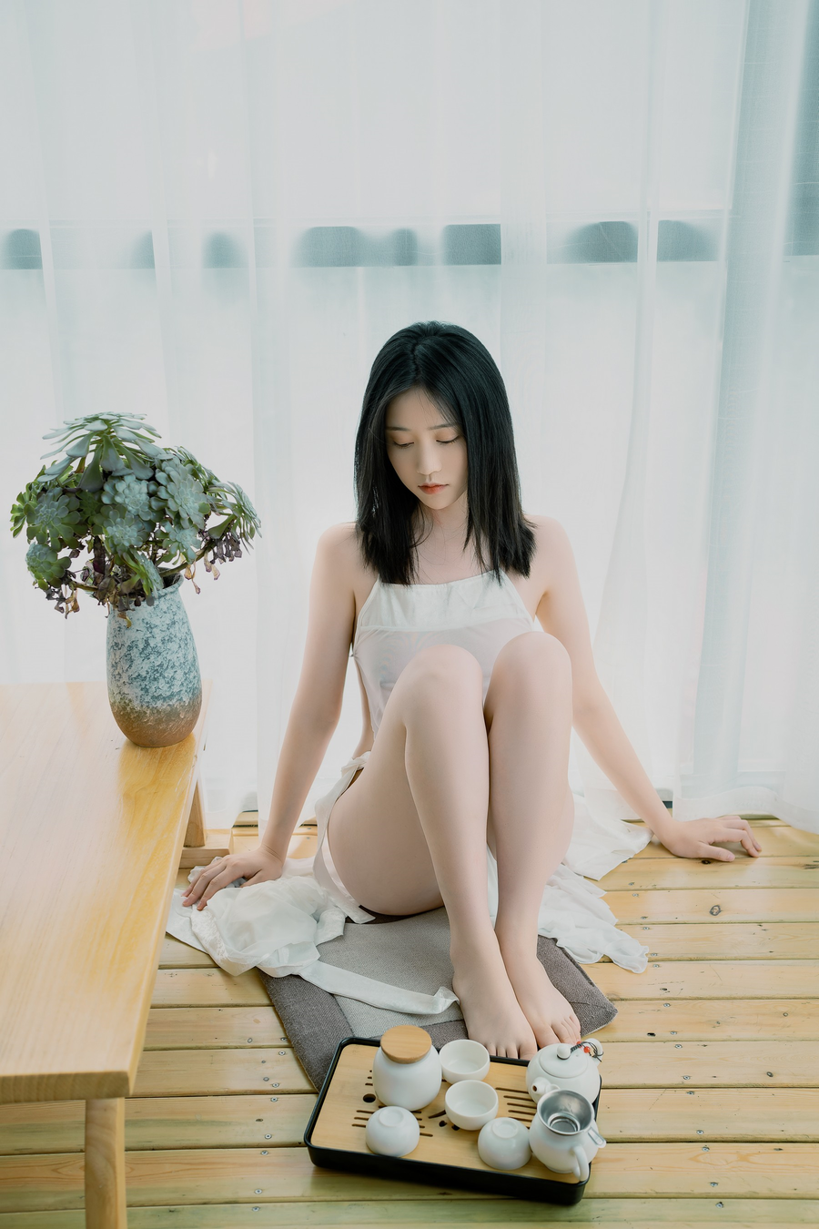 年年 NO.042 么么茶 [44P 186MB]_第1集