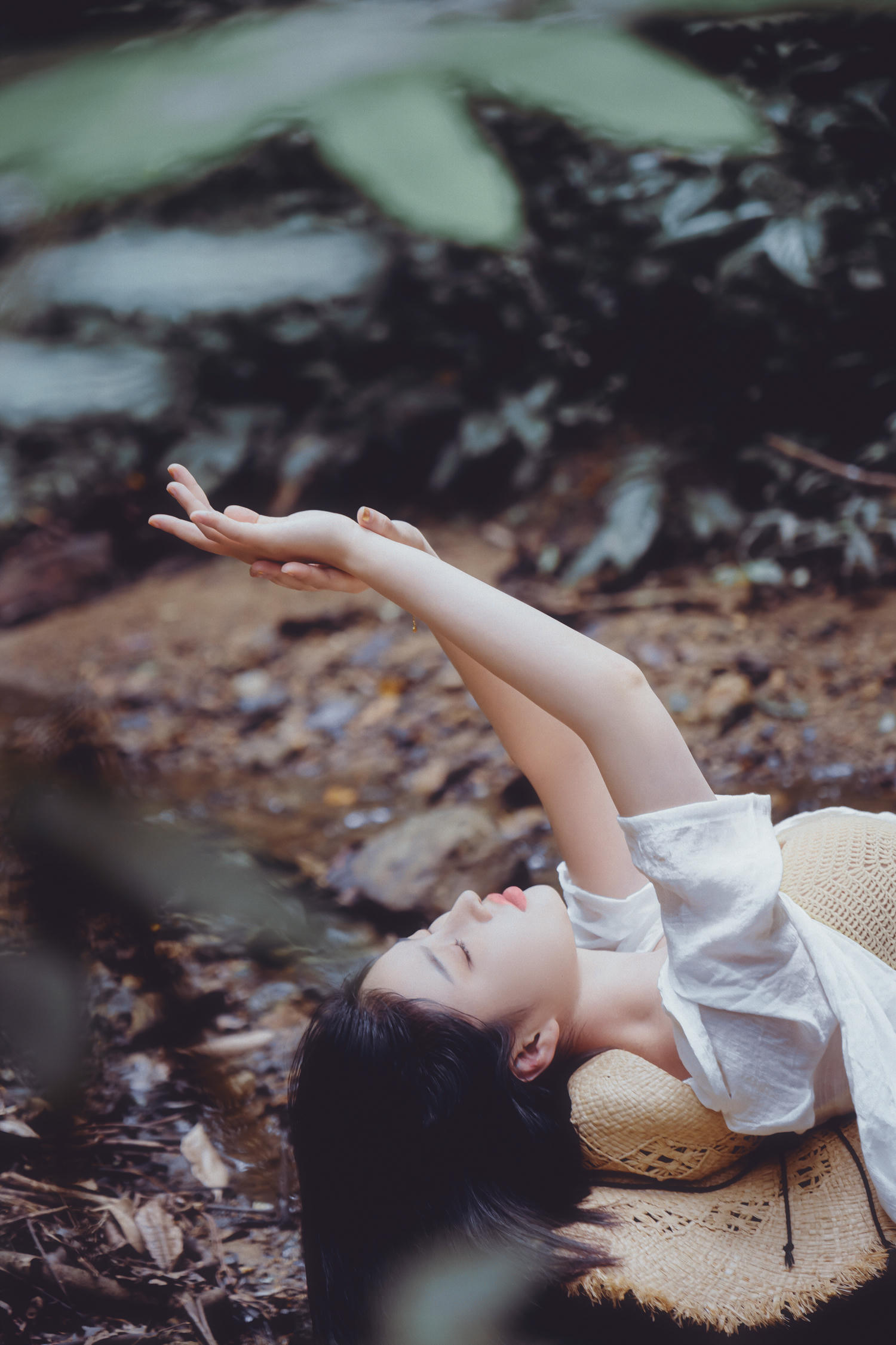 年年 NO.044 白露 [43P 437MB]_第1集