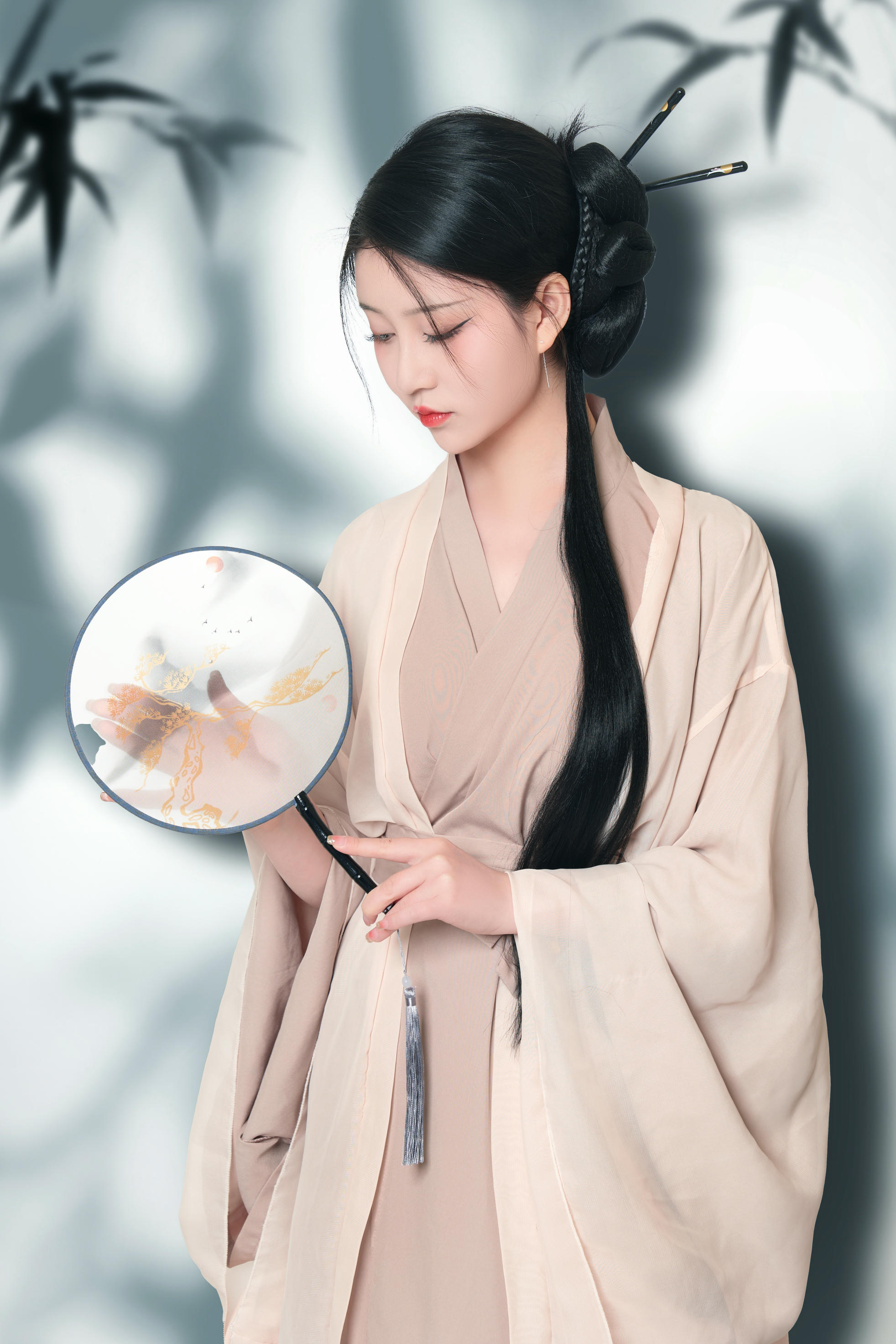 年年 NO.047 青丝 [20P 139MB]_第1集