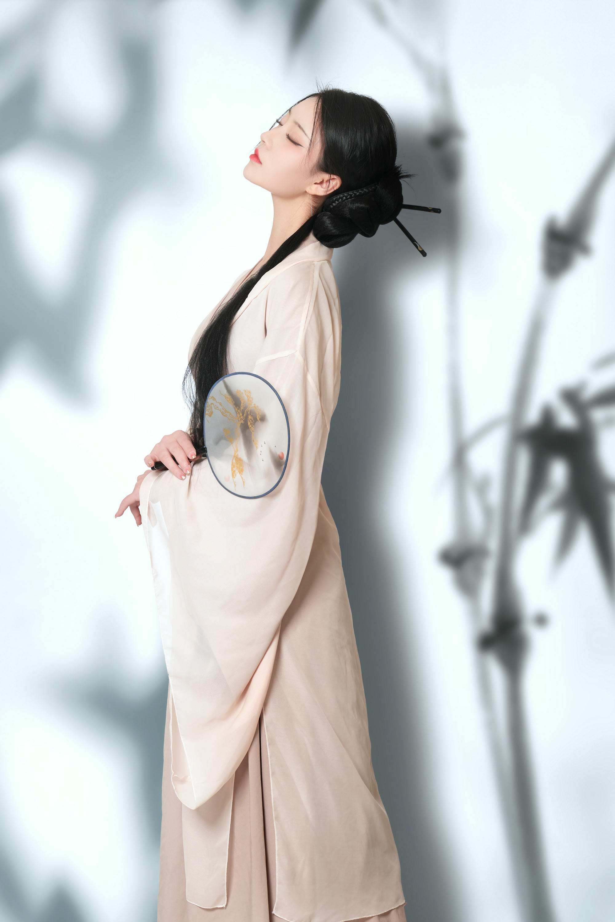 年年 NO.047 青丝 [20P 139MB]_第1集