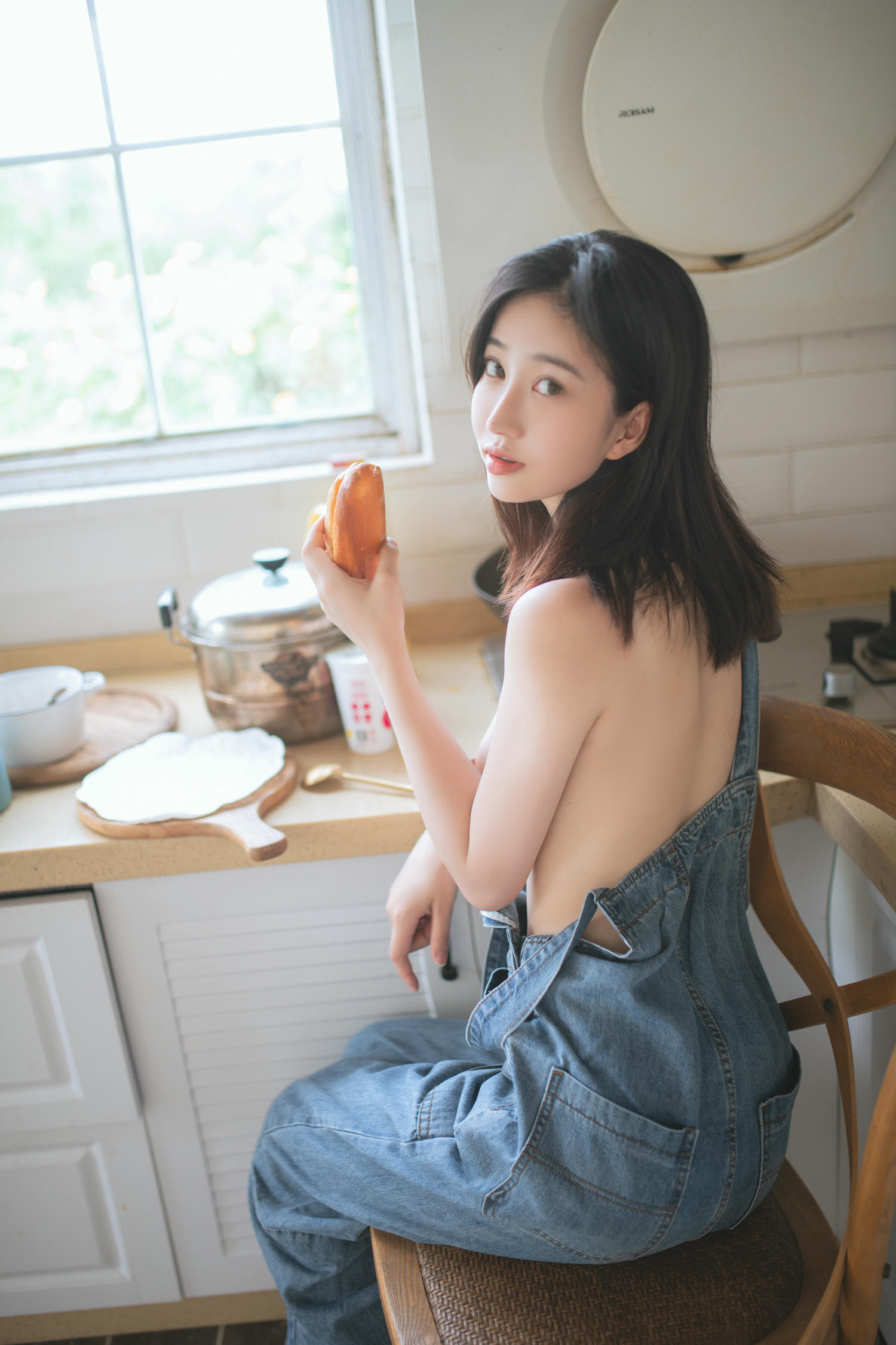 年年 NO.004 背带裤 [32P 201MB]_第2集