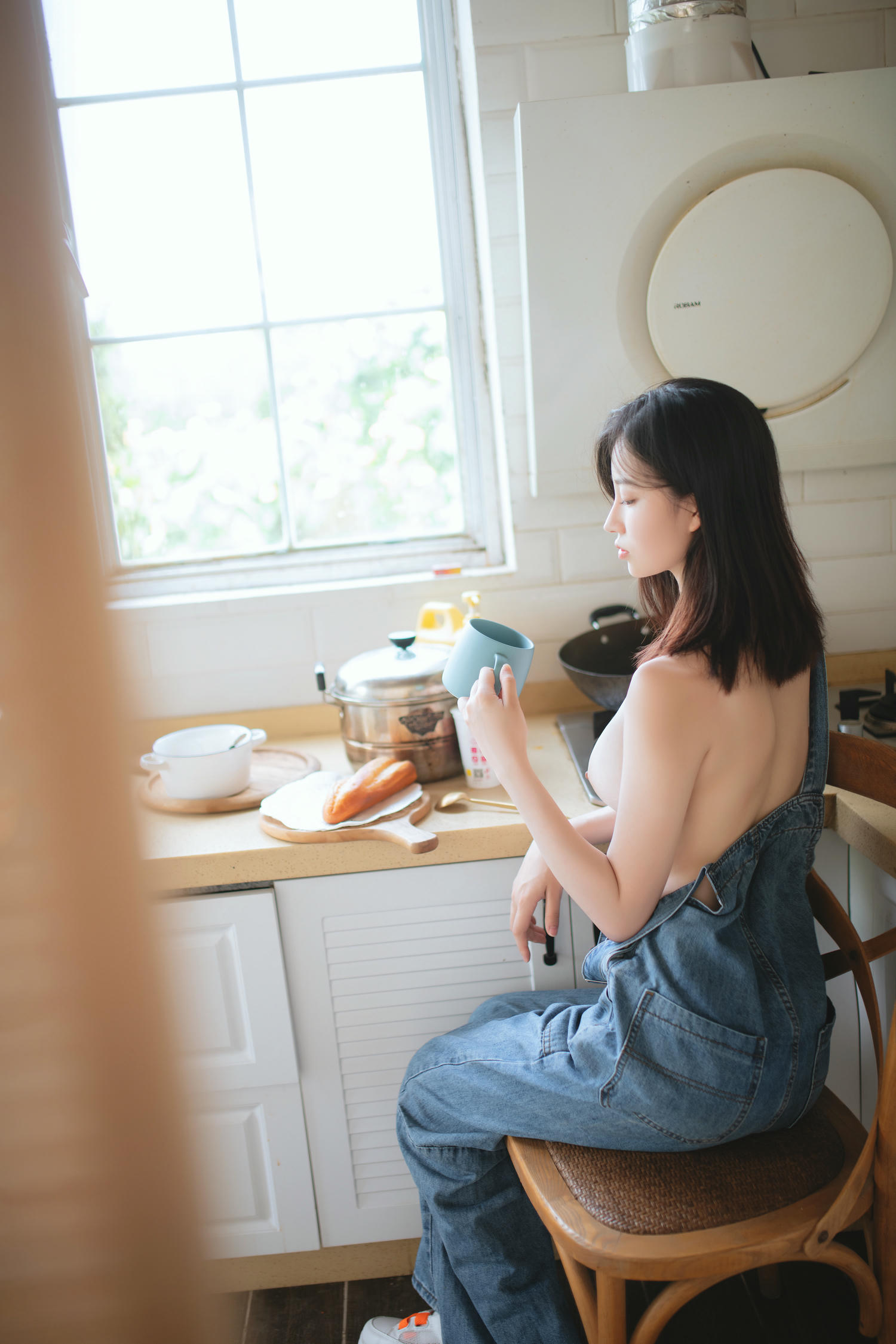 年年 NO.004 背带裤 [32P 201MB]_第2集