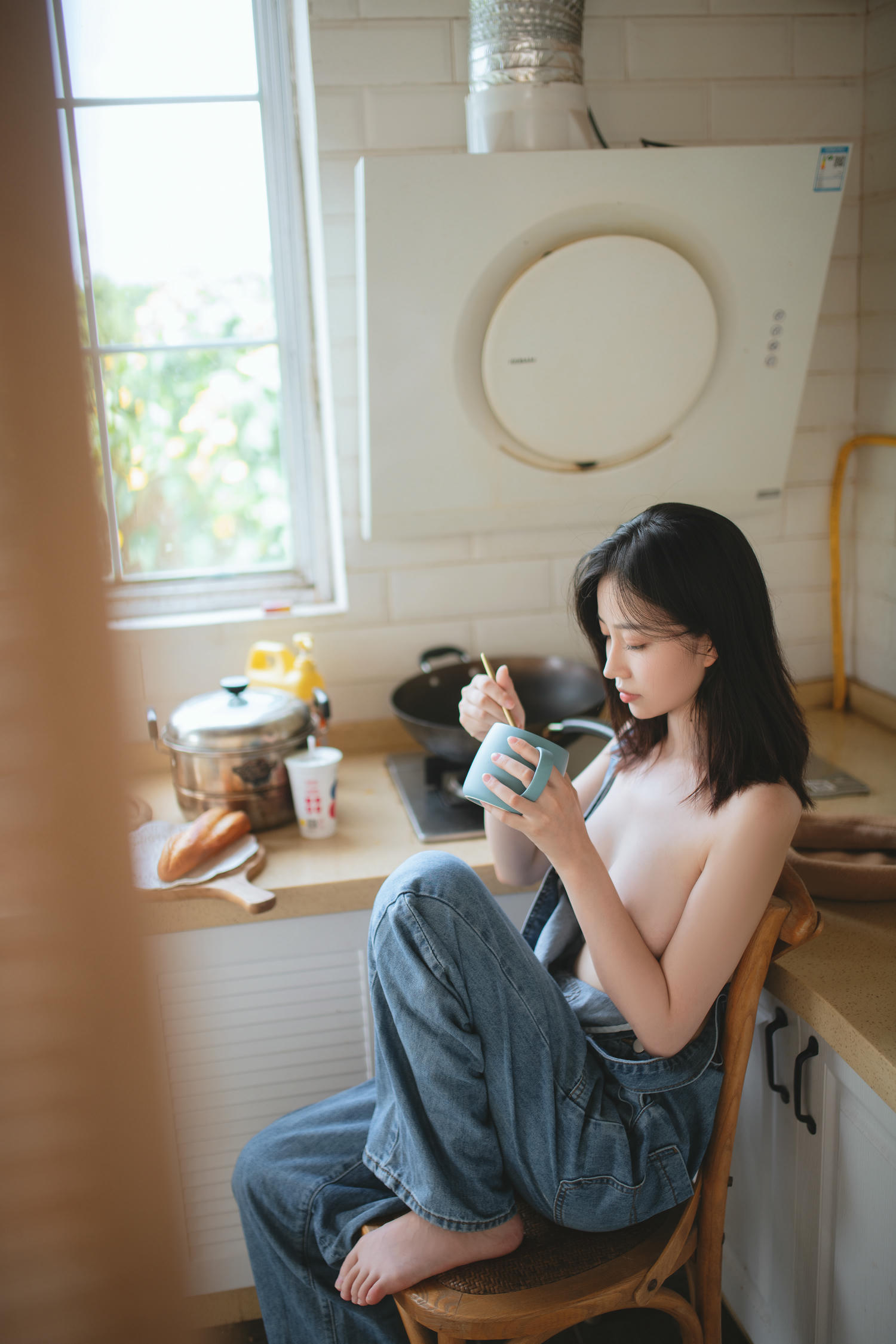 年年 NO.004 背带裤 [32P 201MB]_第2集