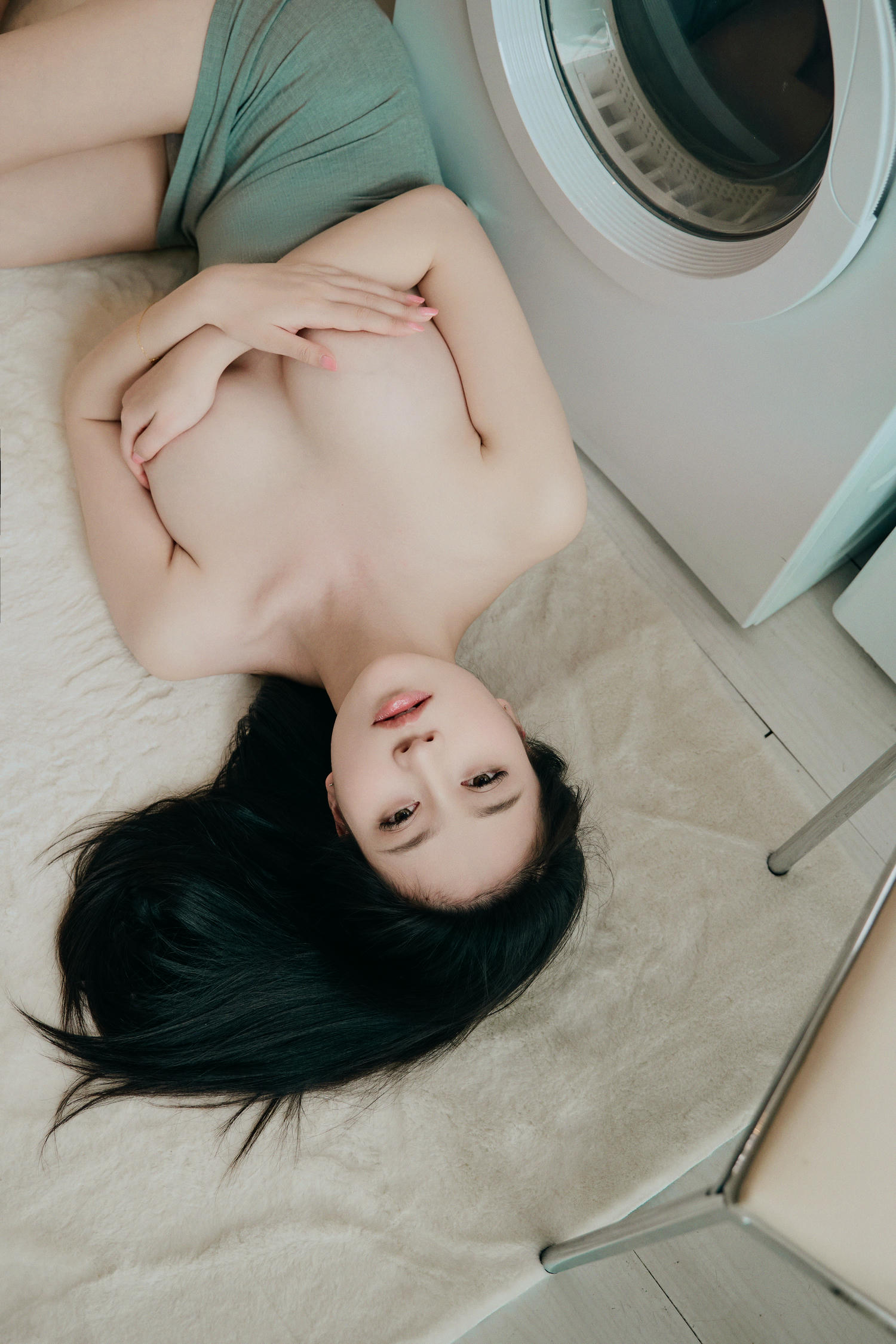 年年 NO.052 洗衣房内衣 [42P 393MB]_第2集