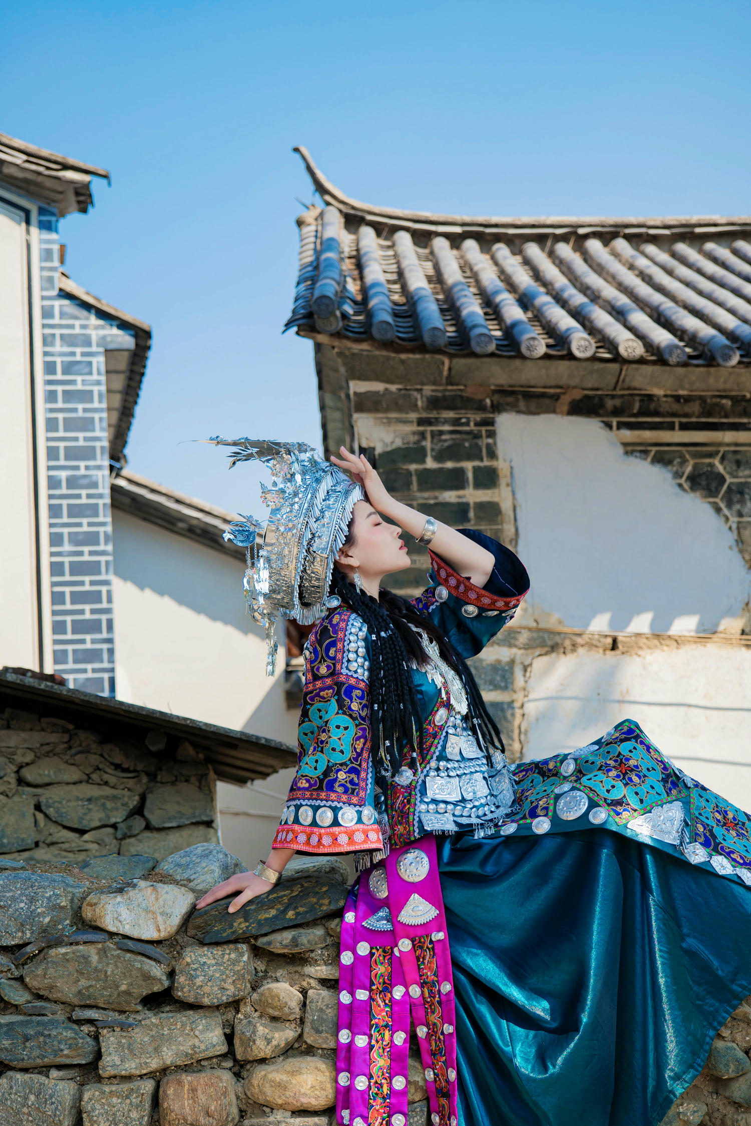 年年 NO.055 苗疆少女 [55P 332MB]_第1集