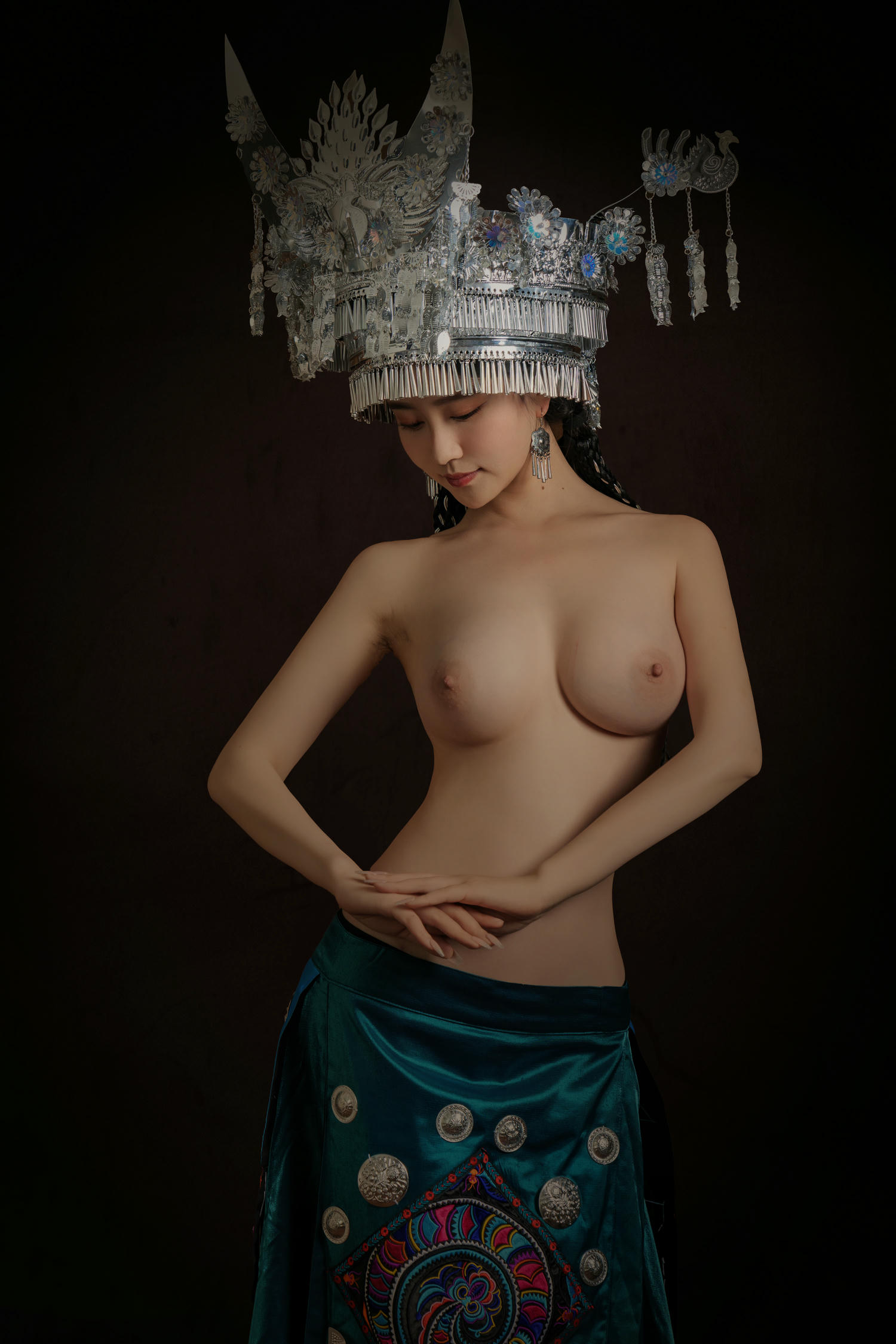 年年 NO.055 苗疆少女 [55P 332MB]_第2集