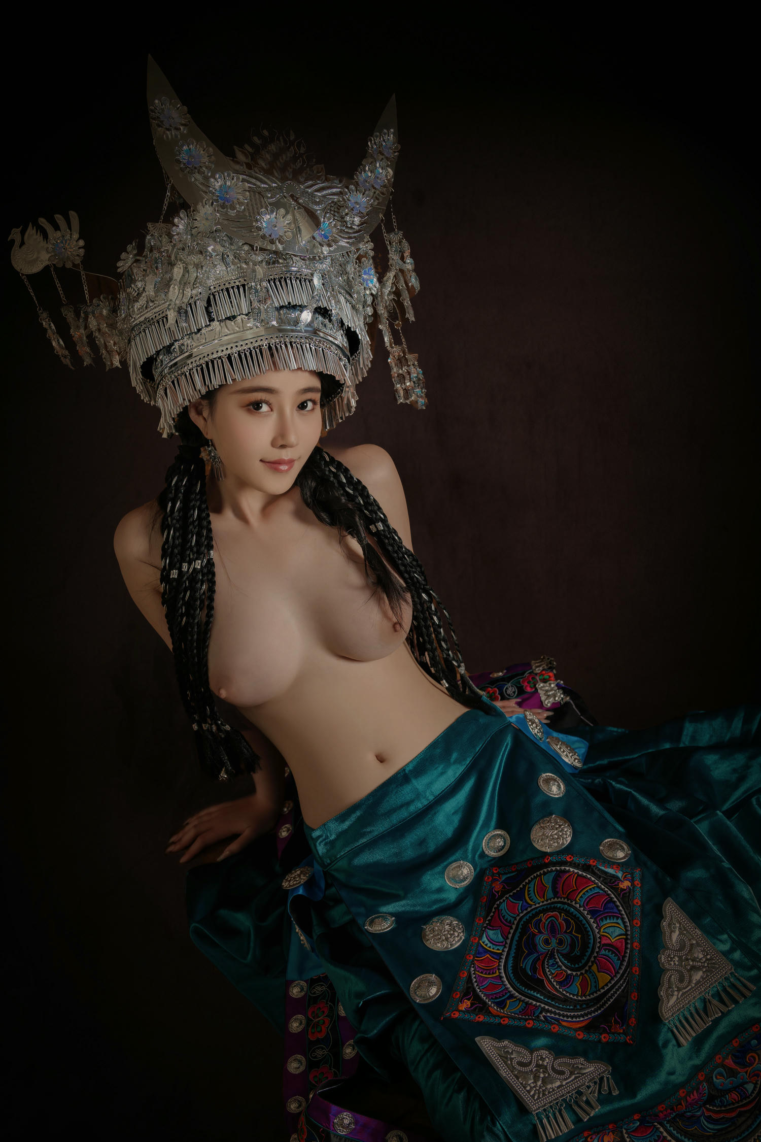 年年 NO.055 苗疆少女 [55P 332MB]_第2集