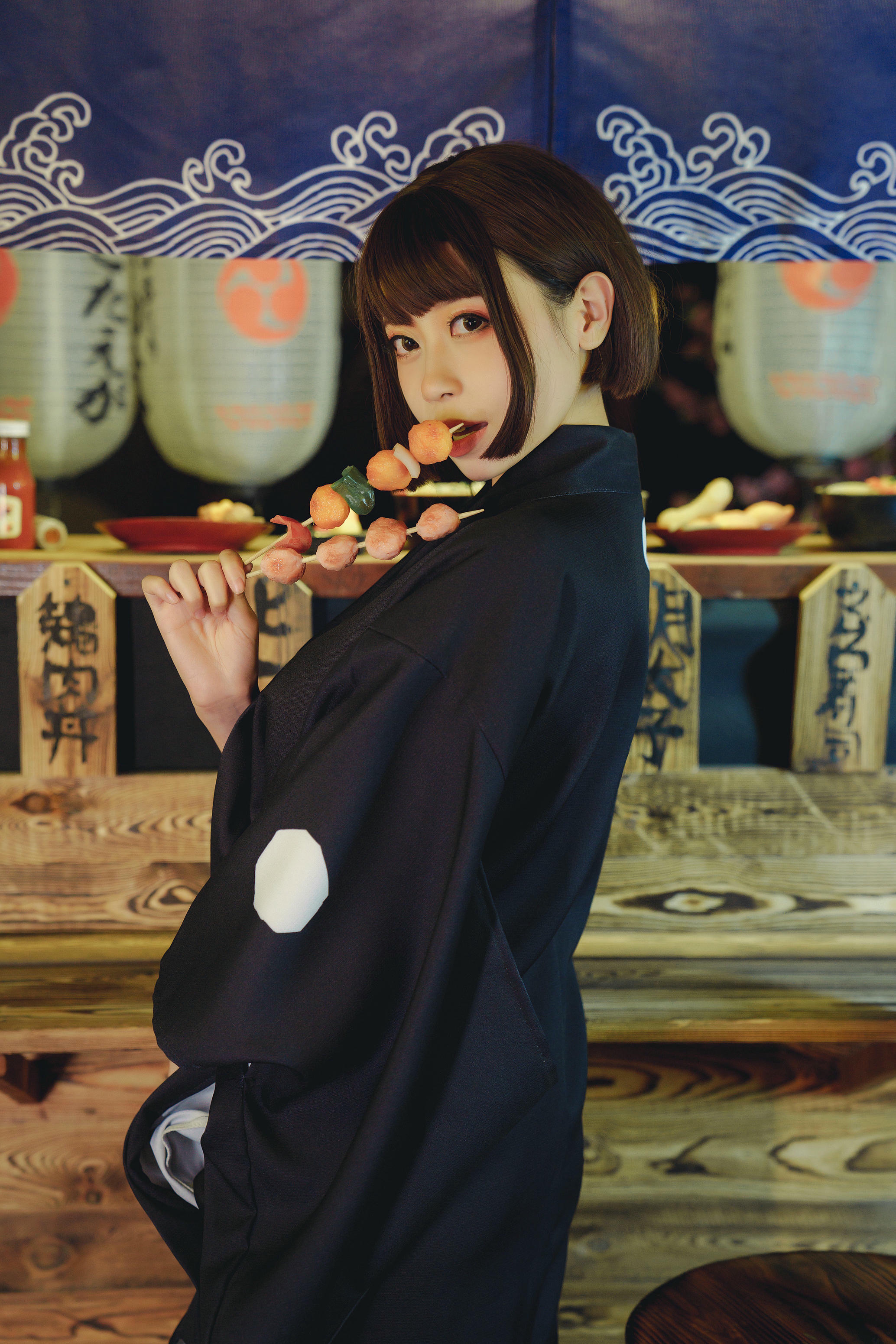 奈汐酱nice NO.001 老板娘1 热情老板娘 [16P-157MB]_第1集