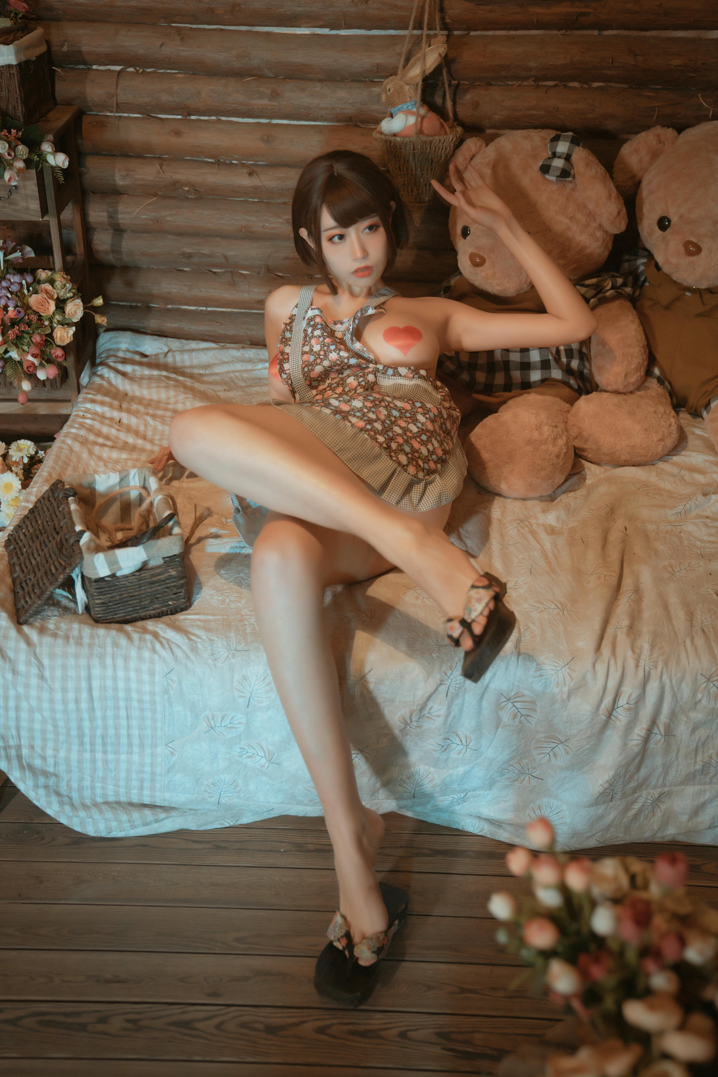 奈汐酱nice NO.002 老板娘2 勤劳的老板娘 [25P-231MB]_第1集