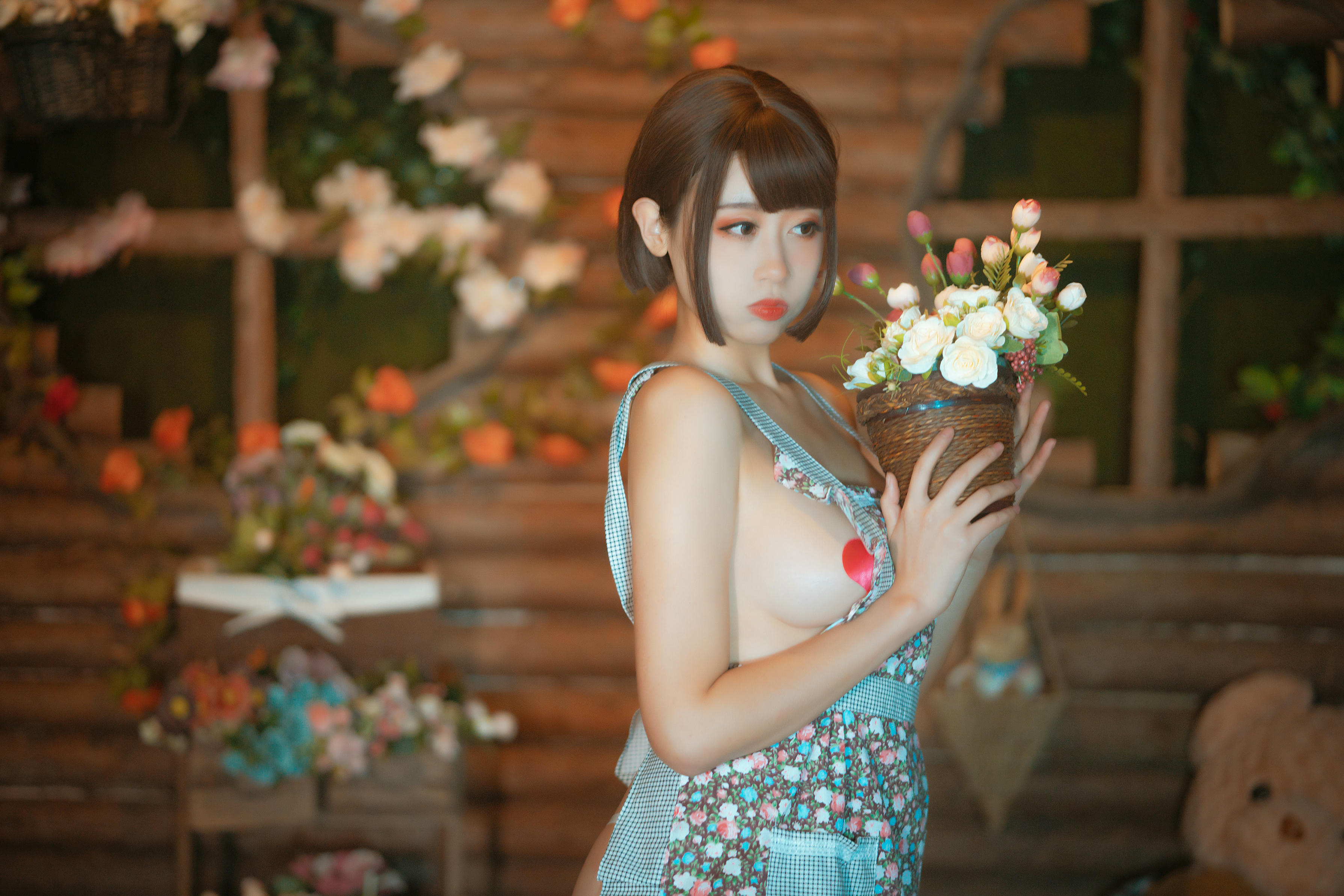 奈汐酱nice NO.002 老板娘2 勤劳的老板娘 [25P-231MB]_第1集