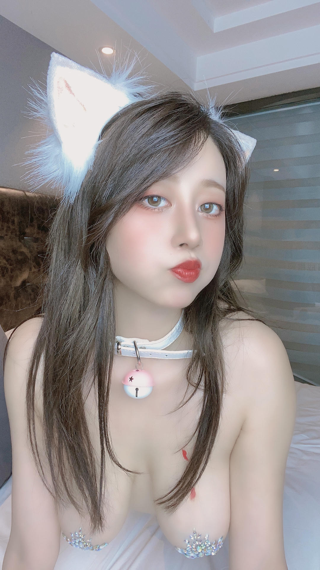 奈汐酱nice NO.040 20号自拍本 晨 [57P3V-352MB]_第1集