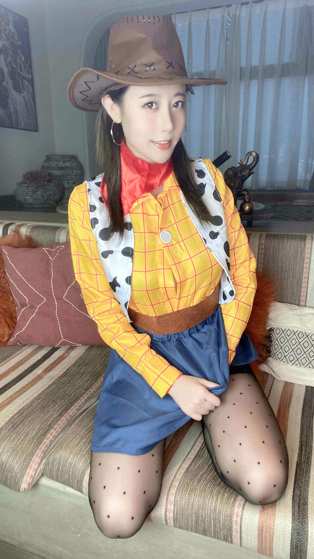 奈汐酱nice NO.041 25号自拍本 胡迪 [55P1V-302MB]_第1集