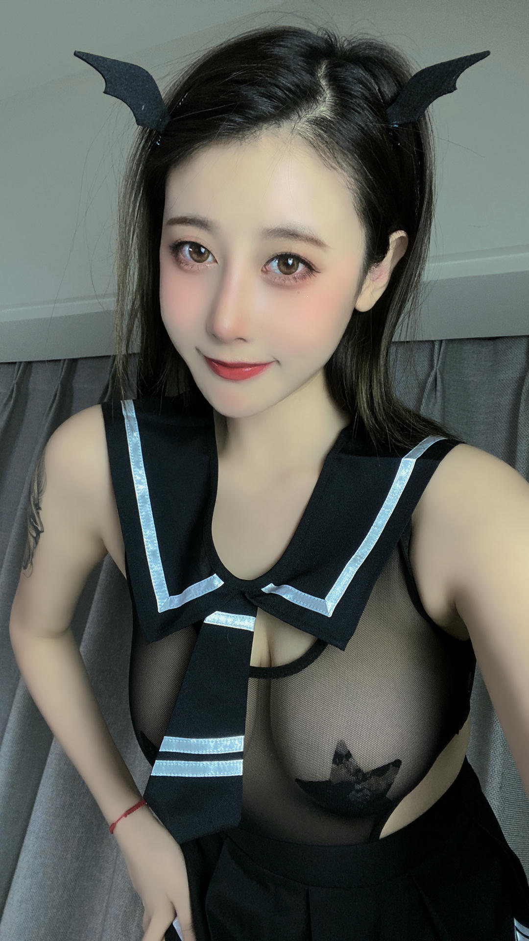 奈汐酱nice NO.045 特惠本 星星蕾丝 [39P-74MB]_第1集