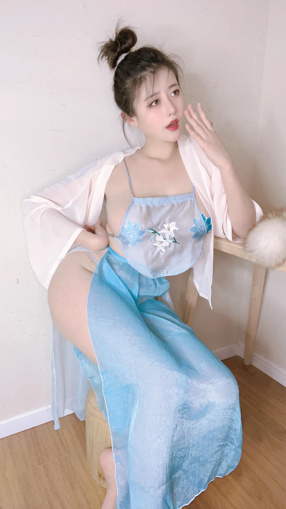 奈汐酱nice NO.047 古风老板娘 [52P-185MB]_第3集