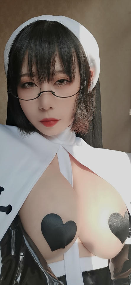 奈汐酱nice NO.006 7号本 修女 [41P7V-75MB]_第1集